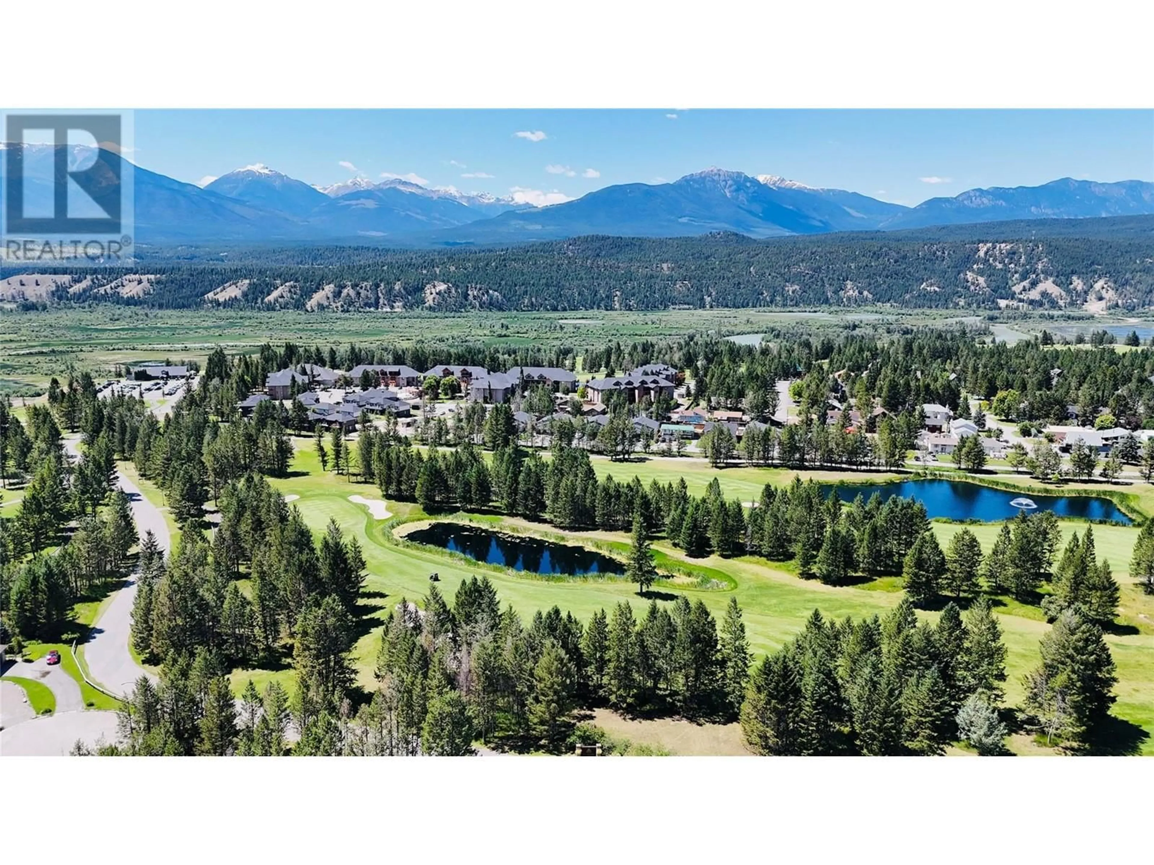 A pic from outside/outdoor area/front of a property/back of a property/a pic from drone, mountain view for 4828 FIRLAND Close, Radium Hot Springs British Columbia V0A1M0