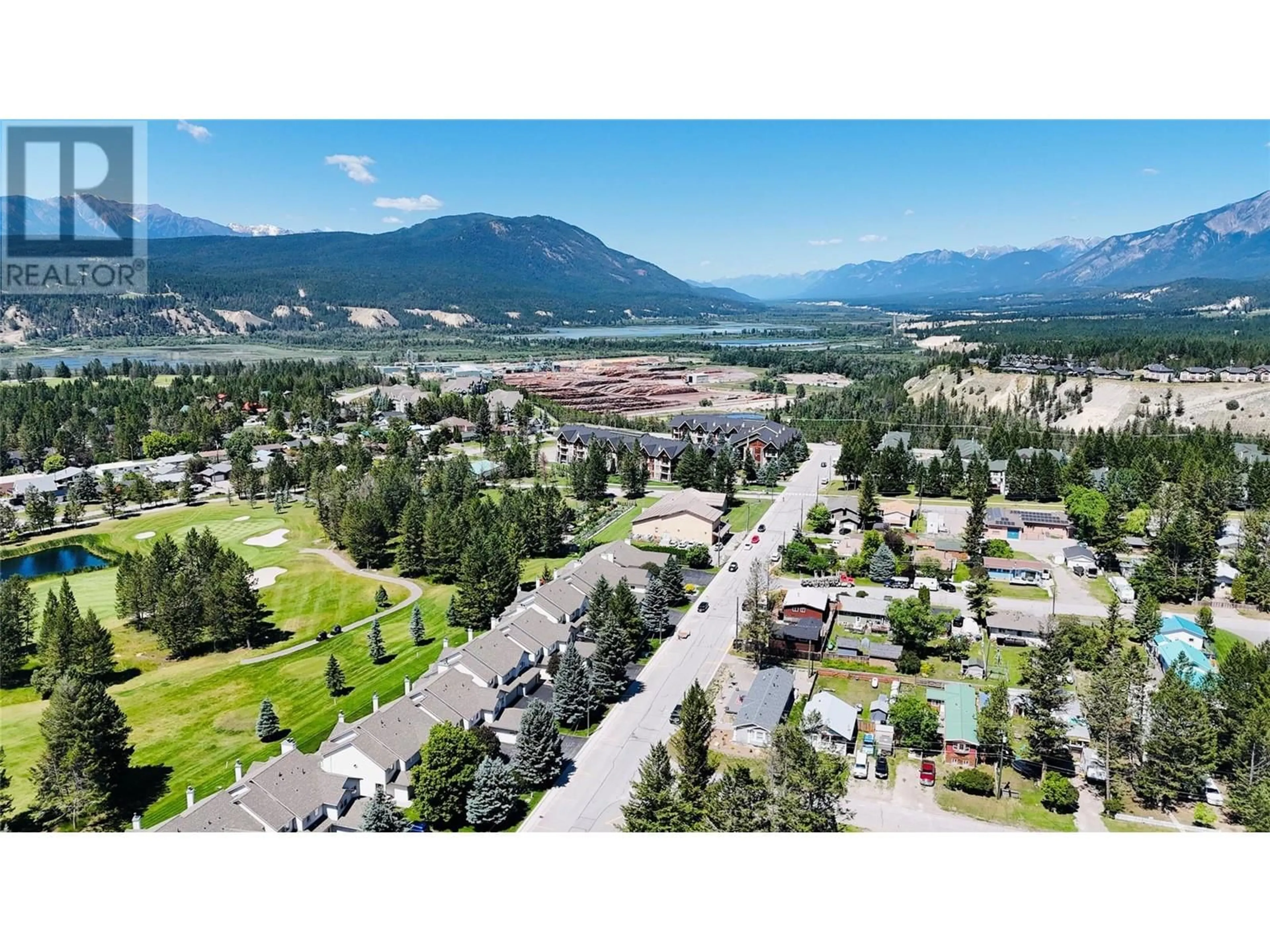 A pic from outside/outdoor area/front of a property/back of a property/a pic from drone, mountain view for 4828 FIRLAND Close, Radium Hot Springs British Columbia V0A1M0