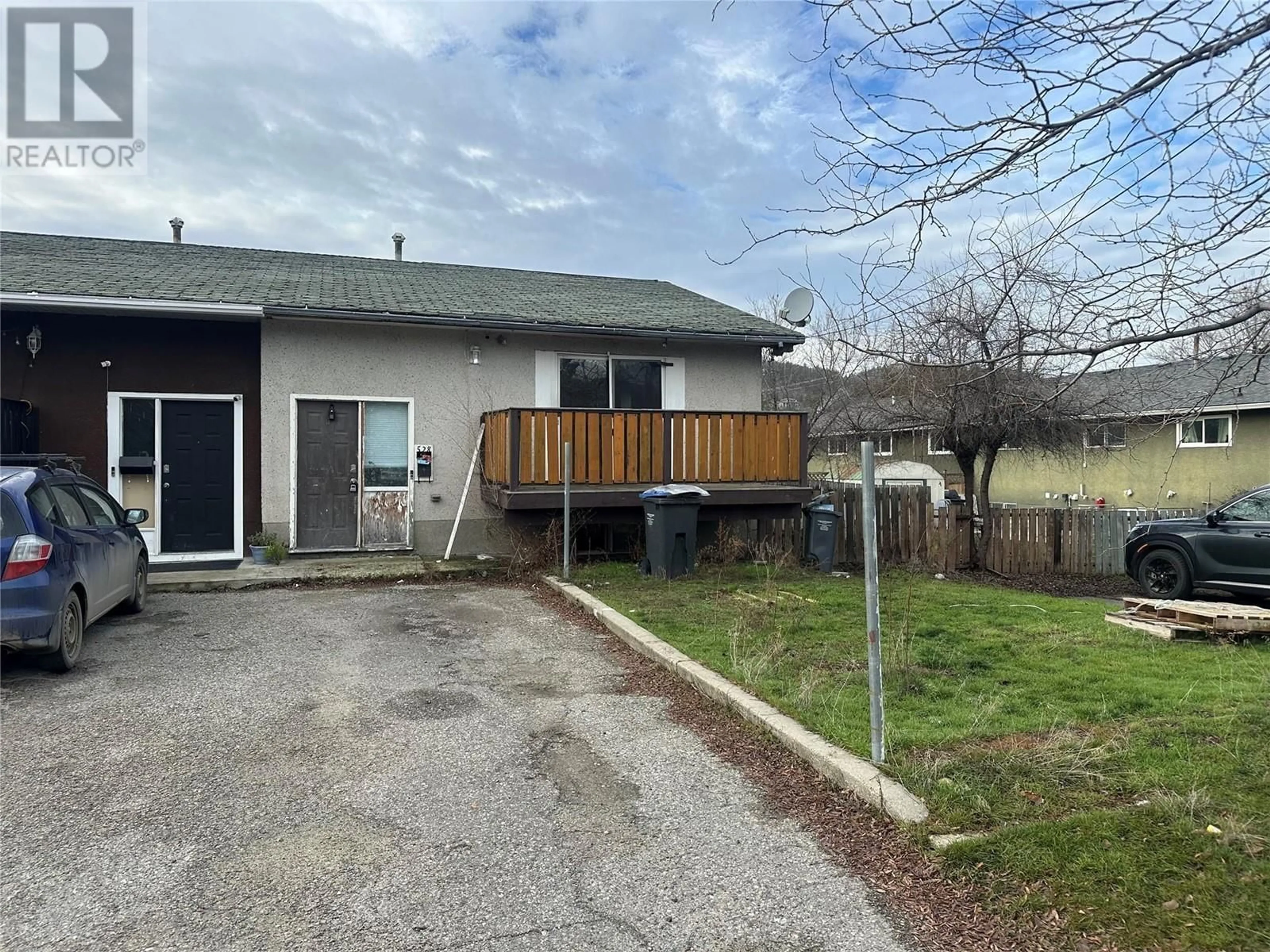 A pic from outside/outdoor area/front of a property/back of a property/a pic from drone, street for 528 Hein Road, Kelowna British Columbia V1X4A3