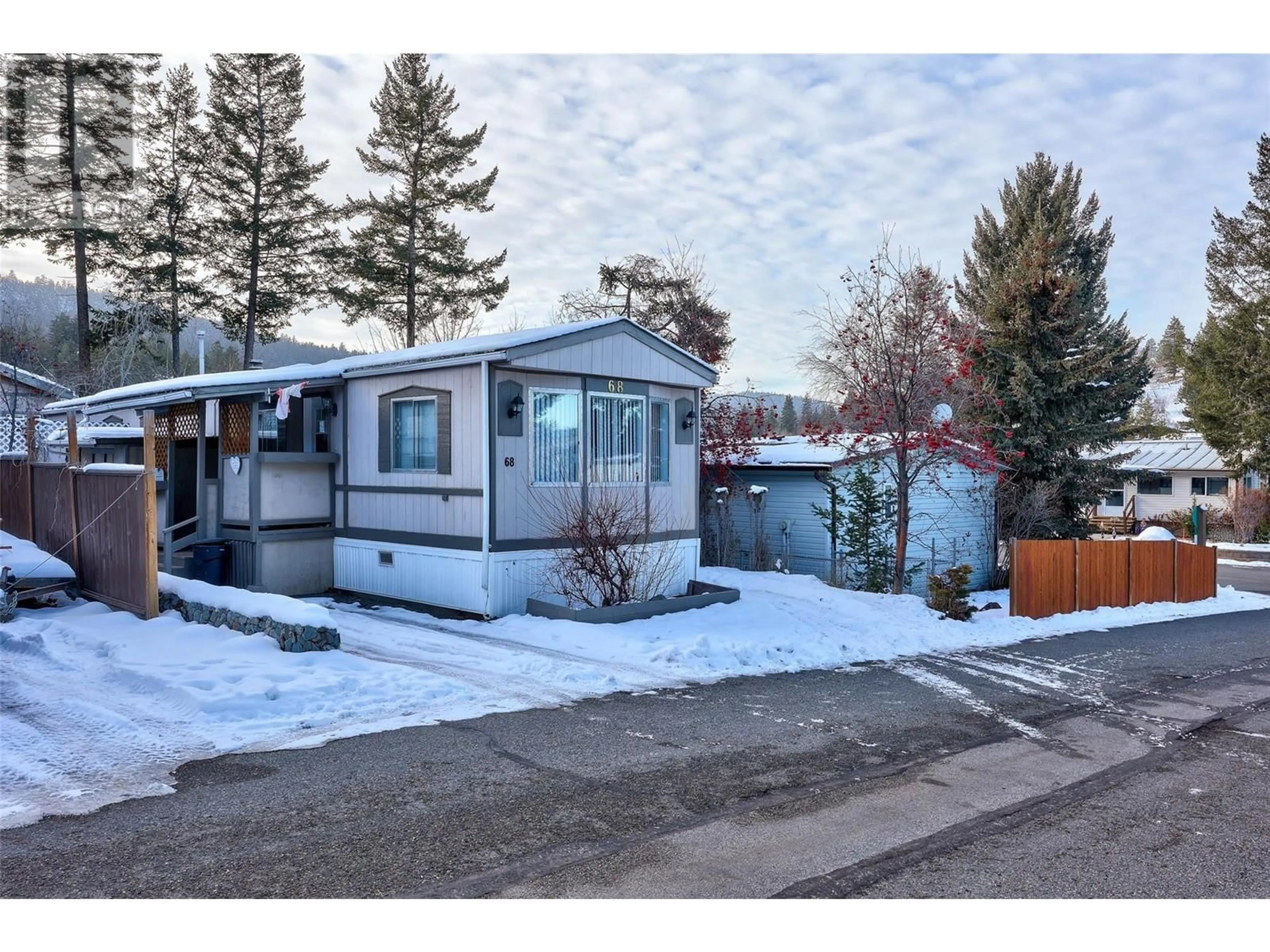 Unknown for 1555 Howe Road Unit# 68, Kamloops British Columbia V1S1V1