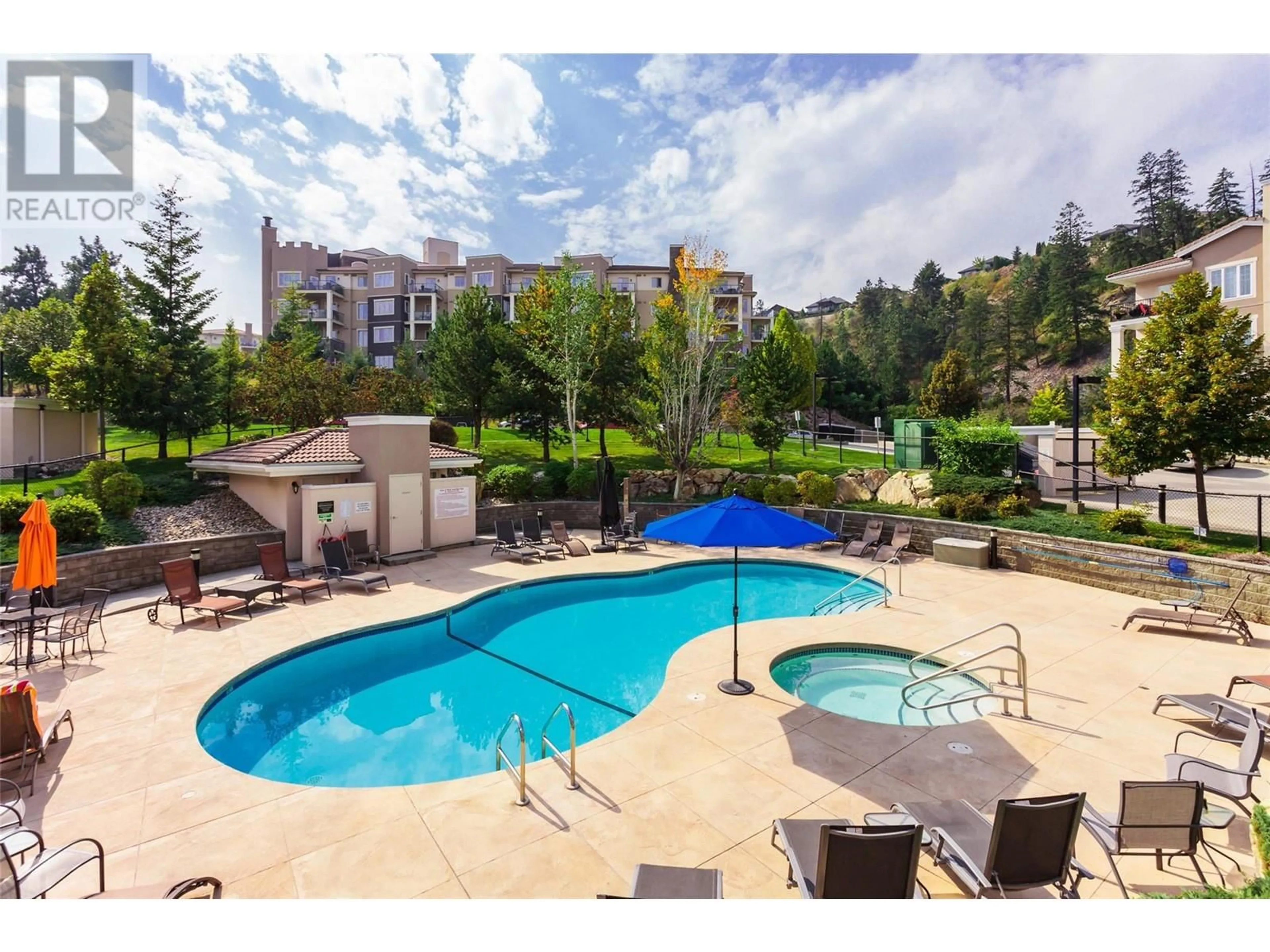 Pool for 3178 Via Centrale Drive Unit# 2102 Lot# , Kelowna British Columbia V1V2T3