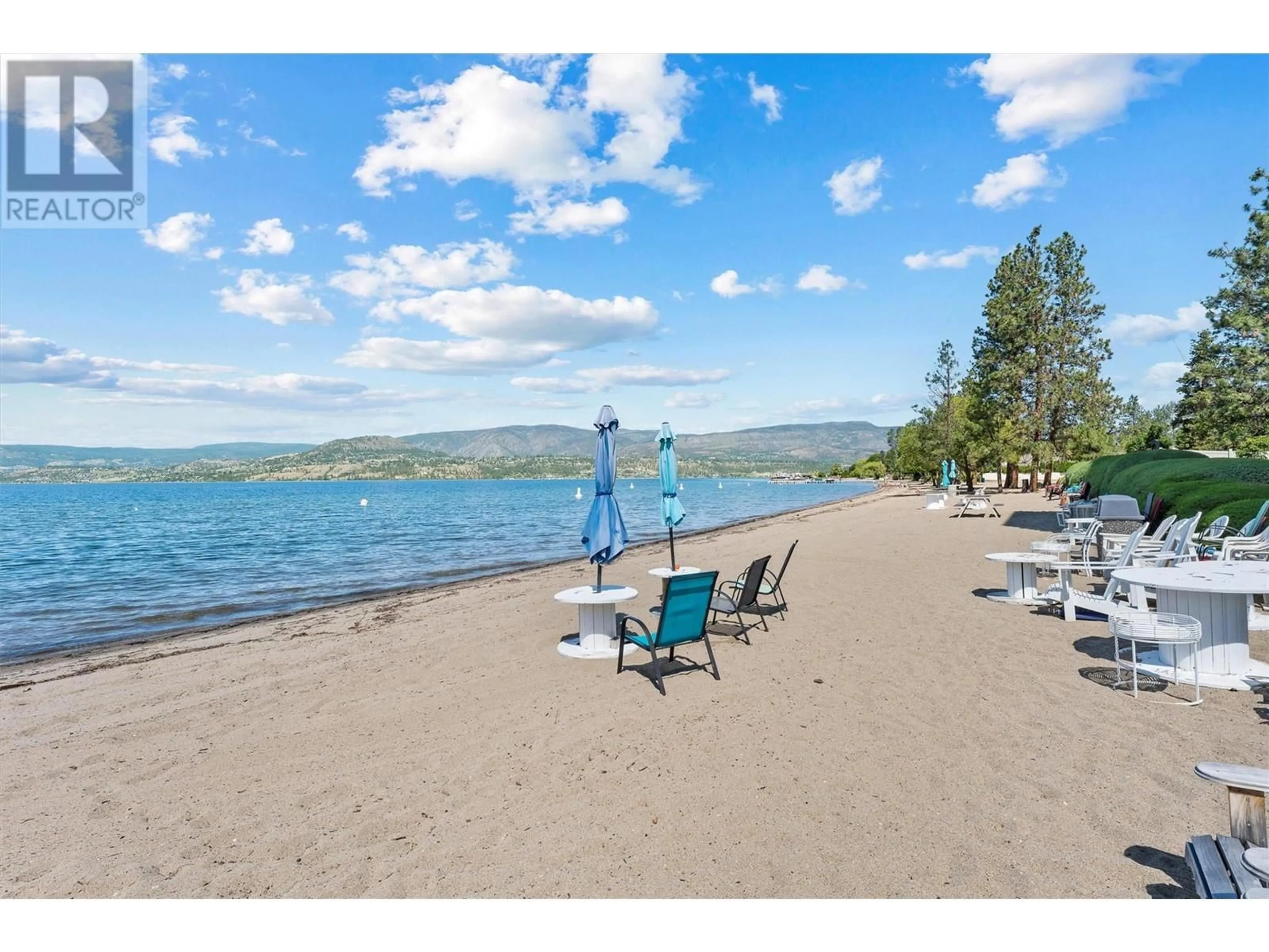 Patio, water/lake/river/ocean view for 4058 Lakeshore Road Unit# 202, Kelowna British Columbia V1W1V6