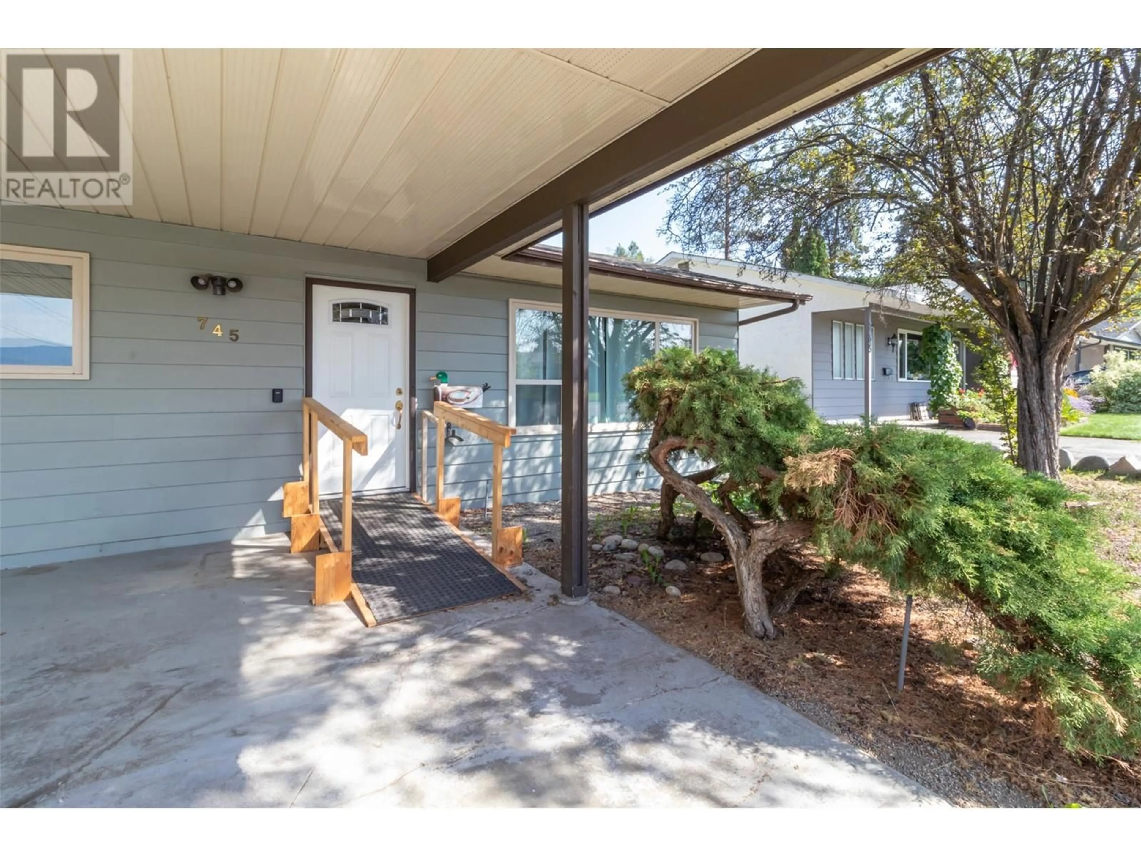 Unknown for 745 Camelia Road, Kelowna British Columbia V1X3M9