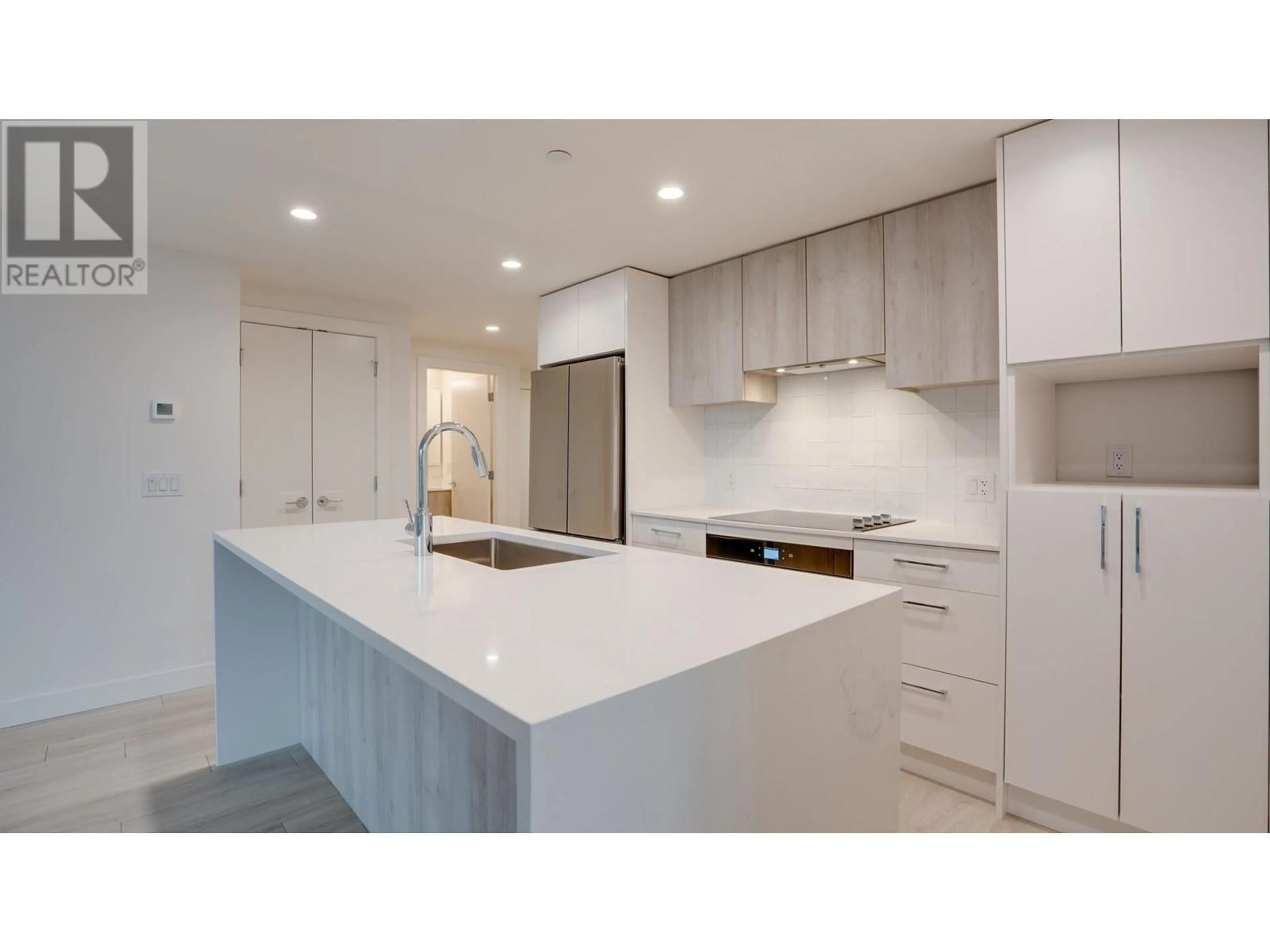 Open concept kitchen, unknown for 3699 Capozzi Road Unit# 611, Kelowna British Columbia V1W0G3