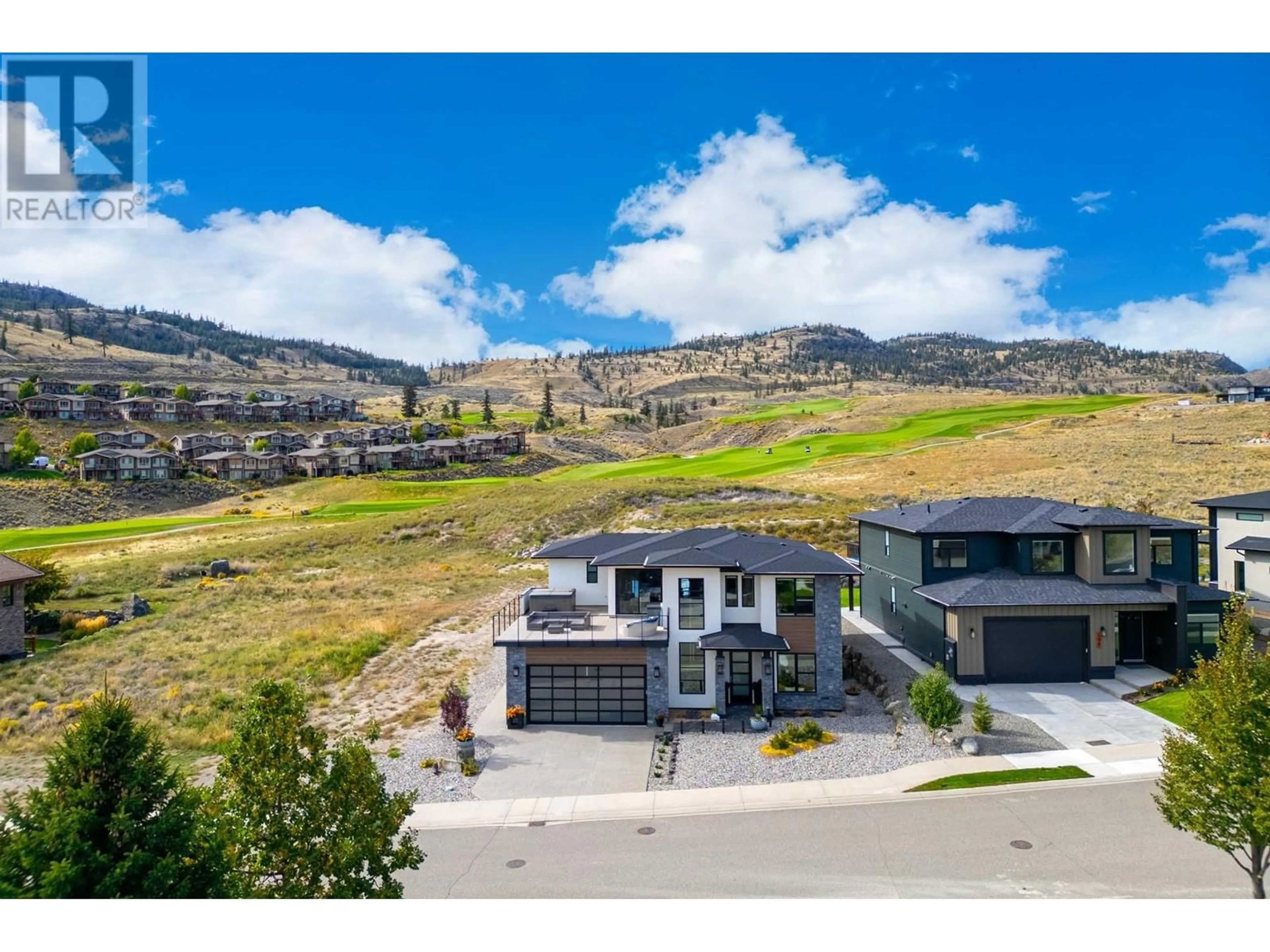 A pic from outside/outdoor area/front of a property/back of a property/a pic from drone, mountain view for 176 HOLLOWAY Drive, Kamloops British Columbia V1S0B3