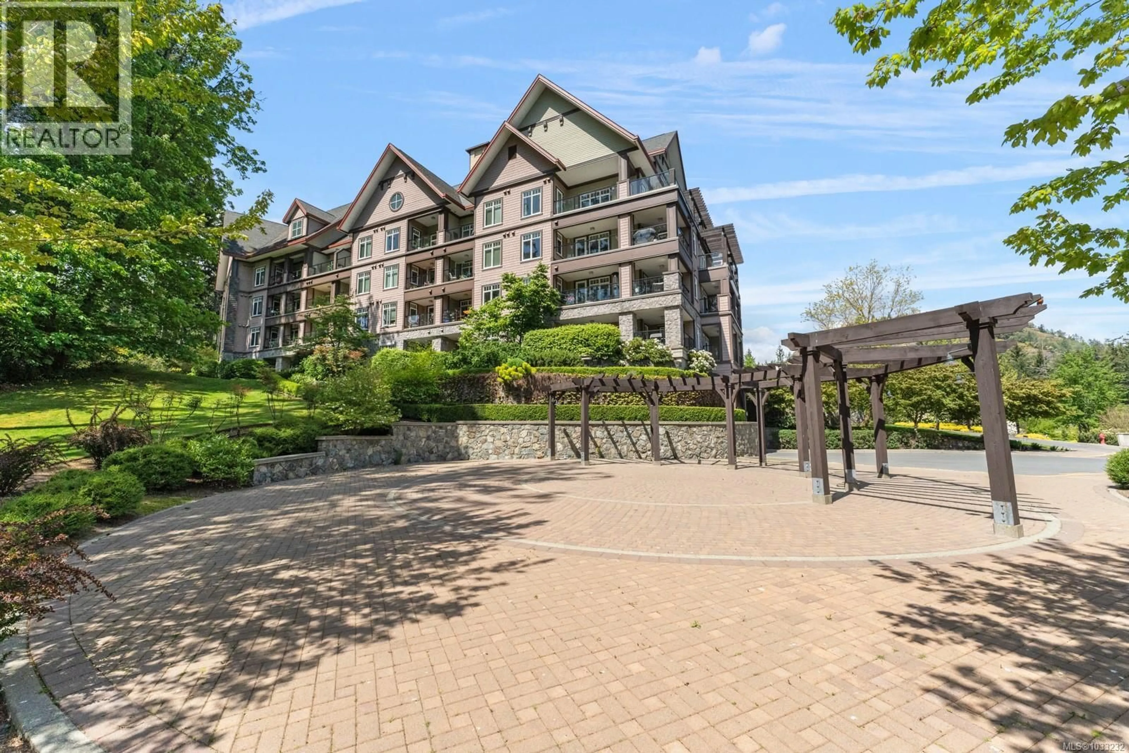 Unknown for 403 - 1395 BEAR MOUNTAIN PARKWAY, Langford British Columbia V9B0E1