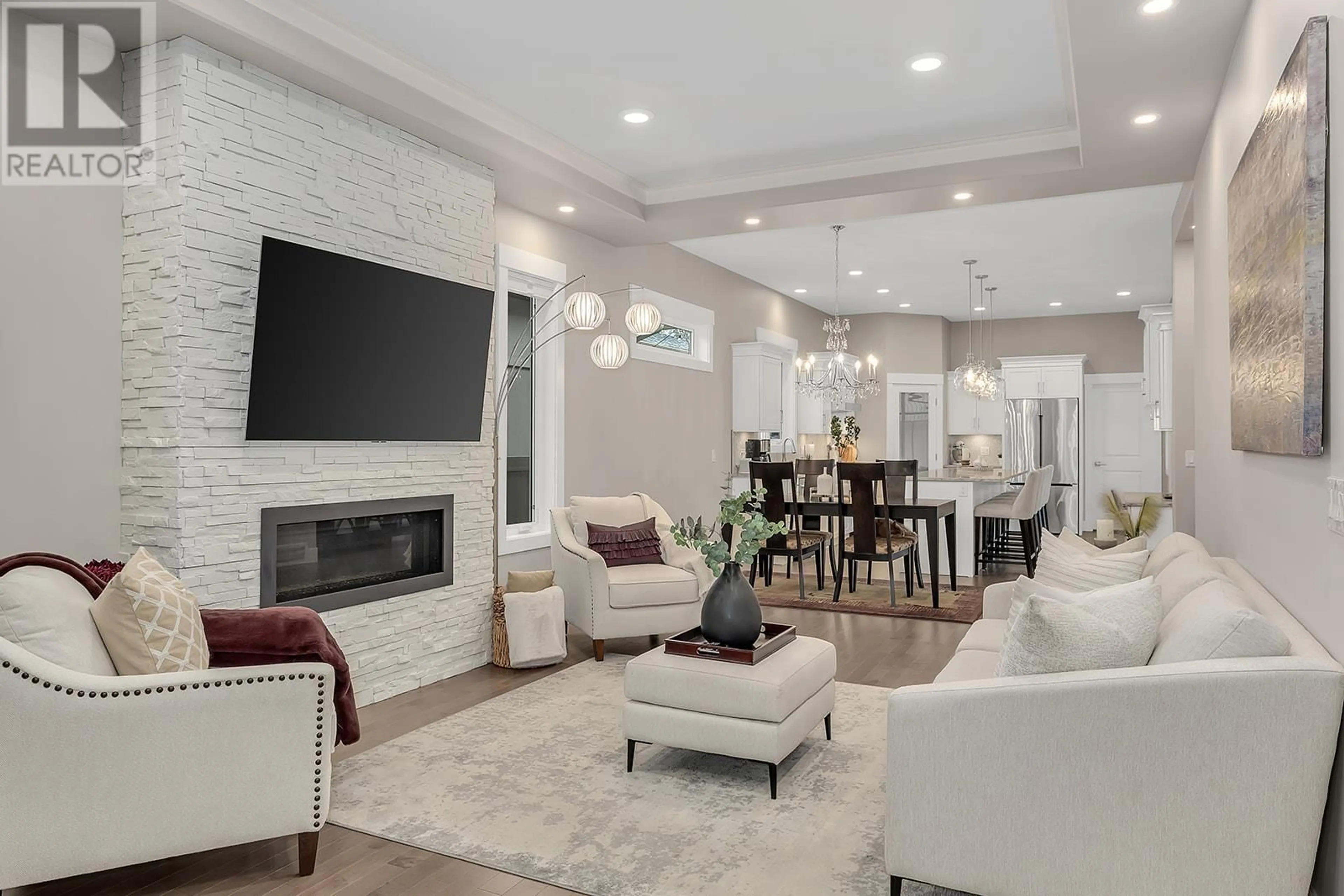 Living room with furniture, unknown for 3039 BURTCH ROAD, Kelowna British Columbia V1W3Z4