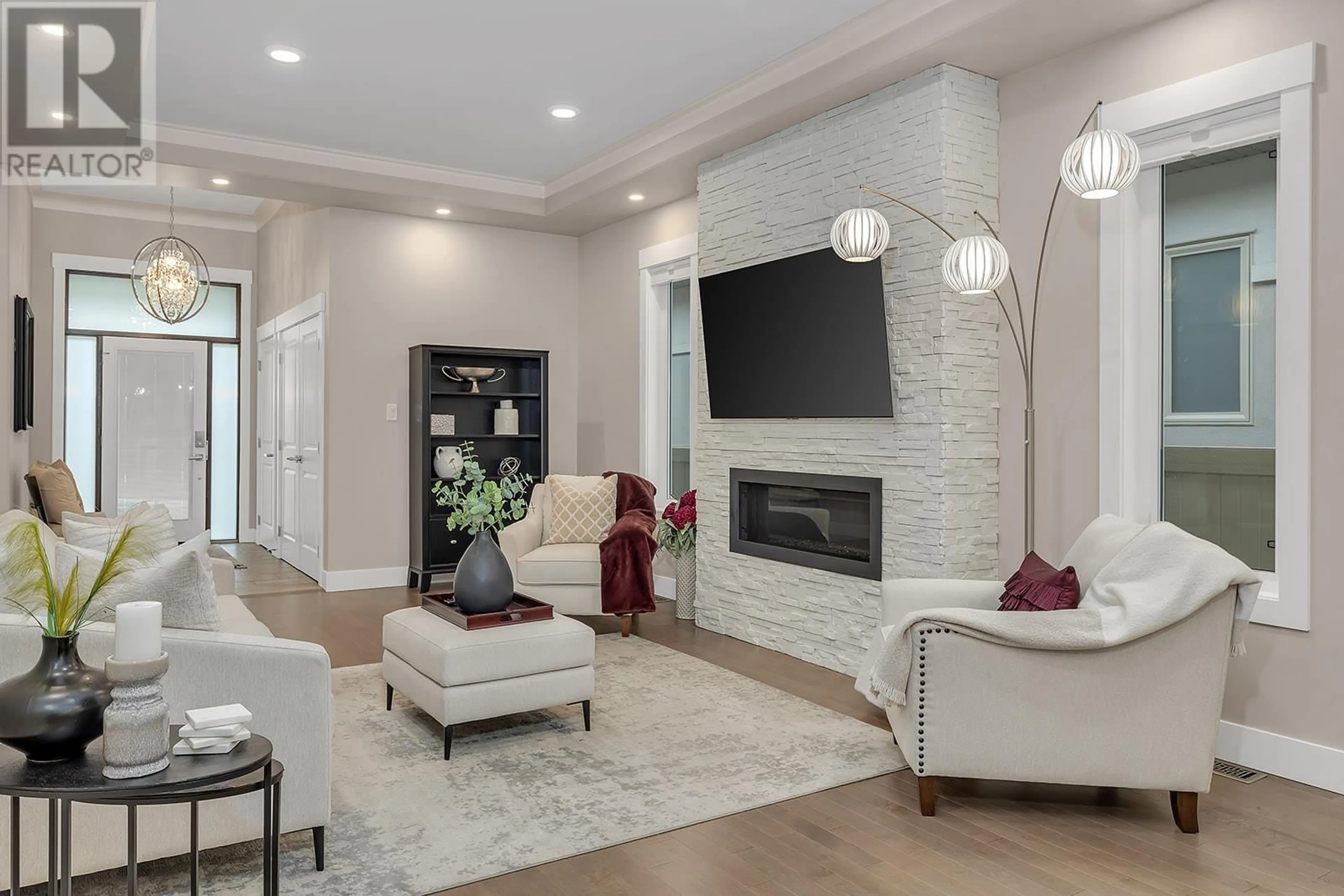 Living room with furniture, unknown for 3039 BURTCH ROAD, Kelowna British Columbia V1W3Z4