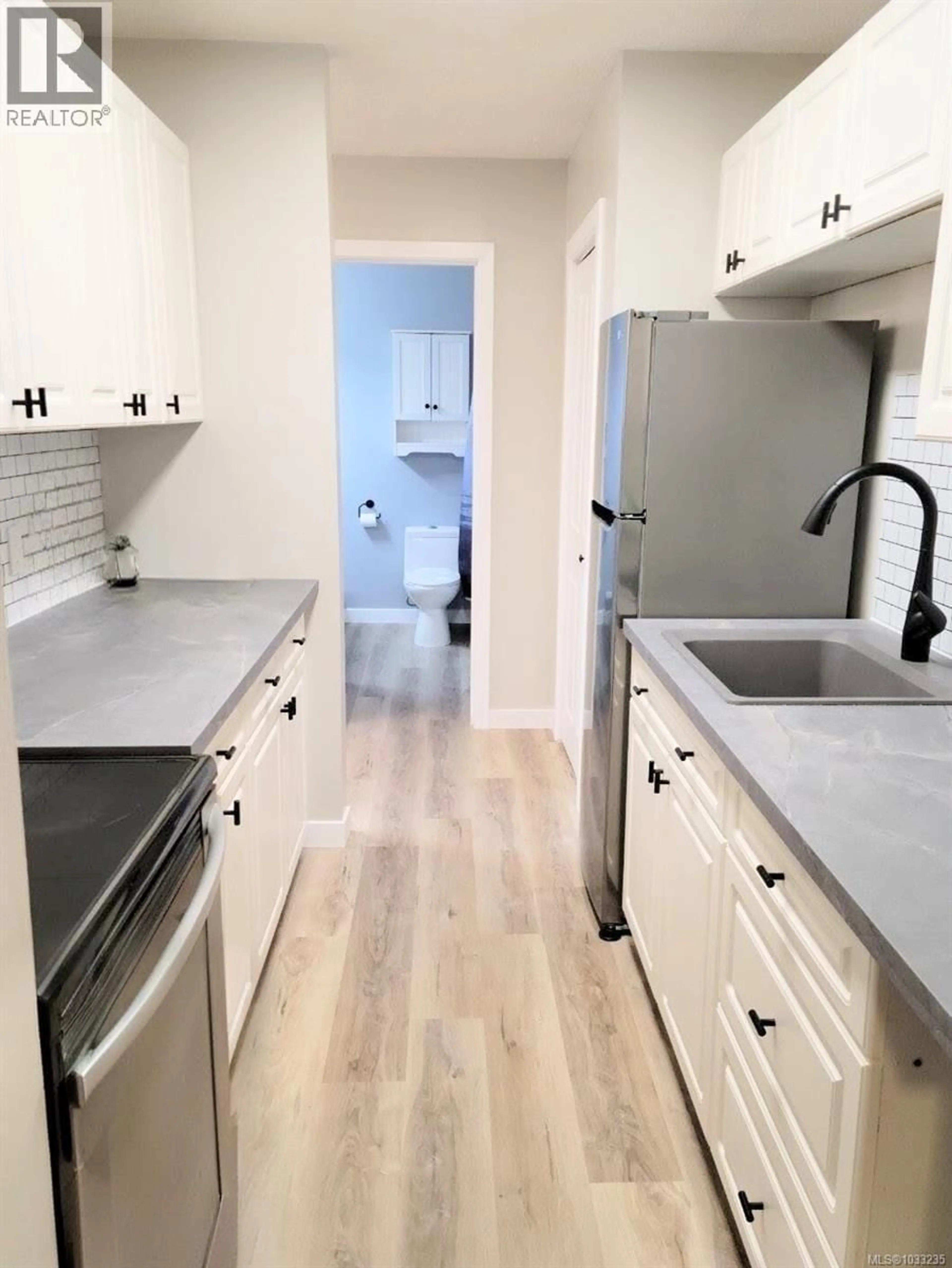 Unknown for 4 - 3271 COWICHAN LAKE ROAD, Duncan British Columbia V9L4C1