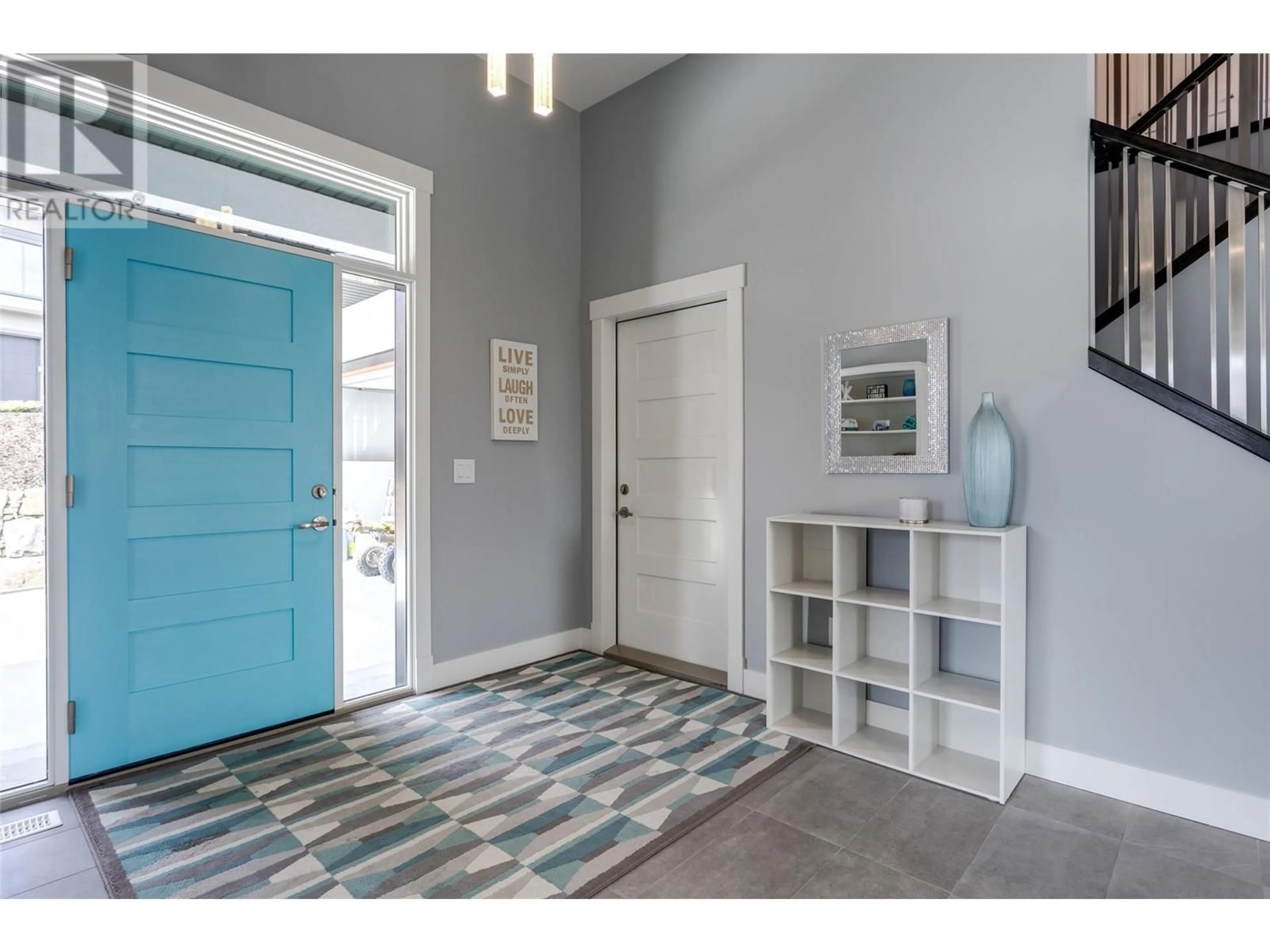 Indoor entryway for 2772 Canyon Crest Drive, West Kelowna British Columbia V4T0E3