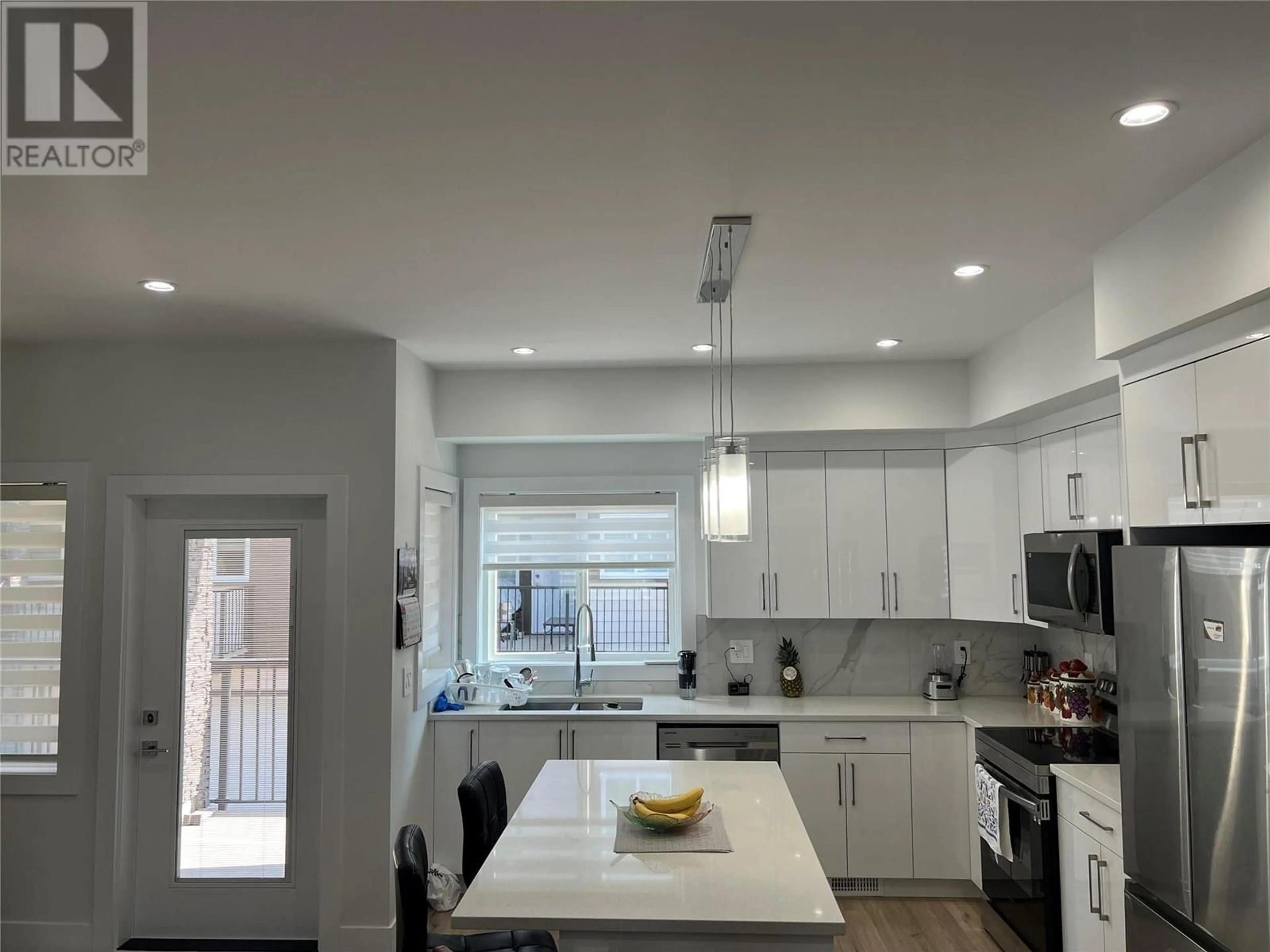 Open concept kitchen, unknown for 4 - 1354 RUTLAND ROAD ROAD NORTH, Kelowna British Columbia V1X4Z4