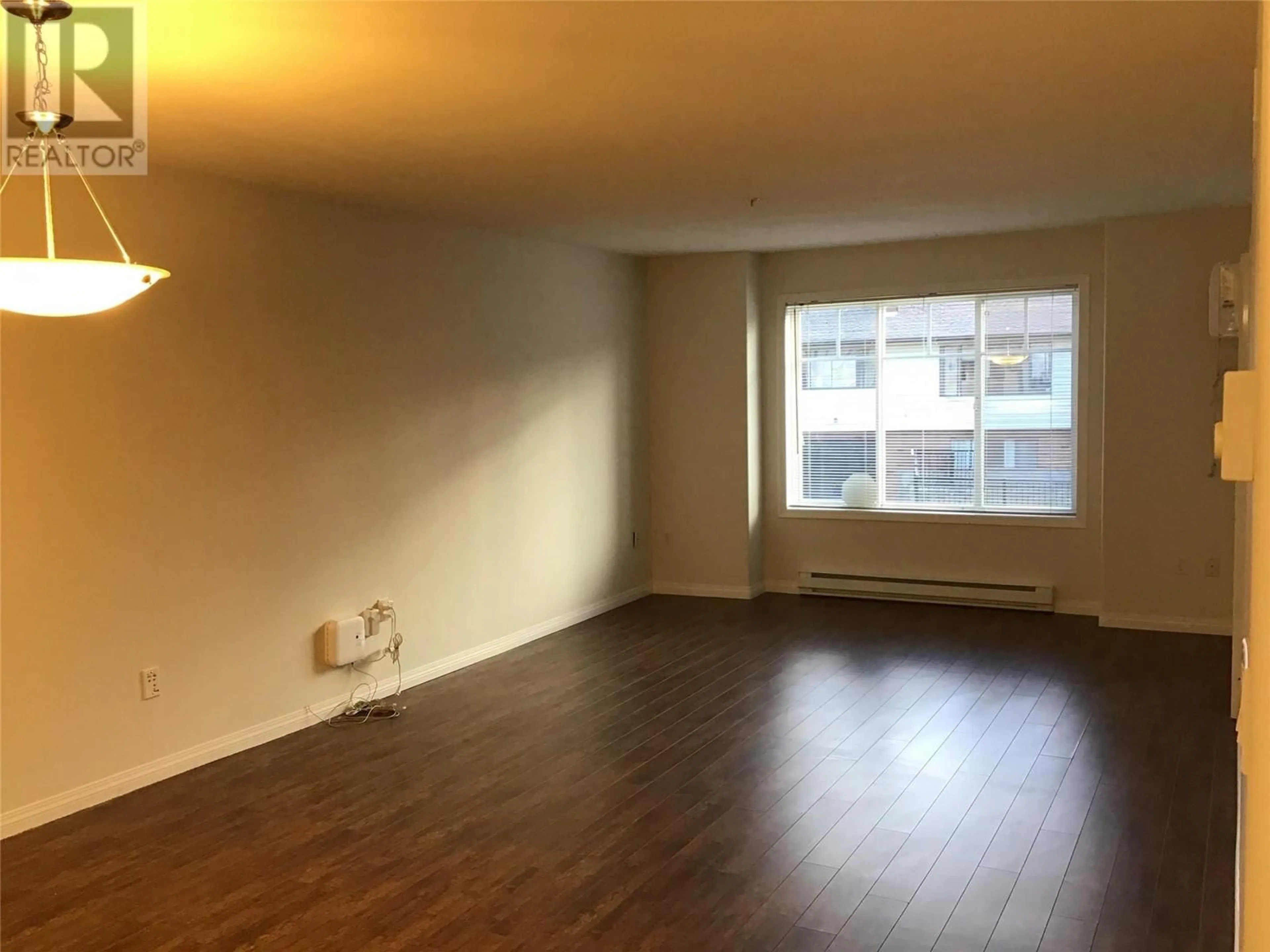 A pic of a room for 209 - 120 VERNON AVENUE, Kamloops British Columbia V2B1L6