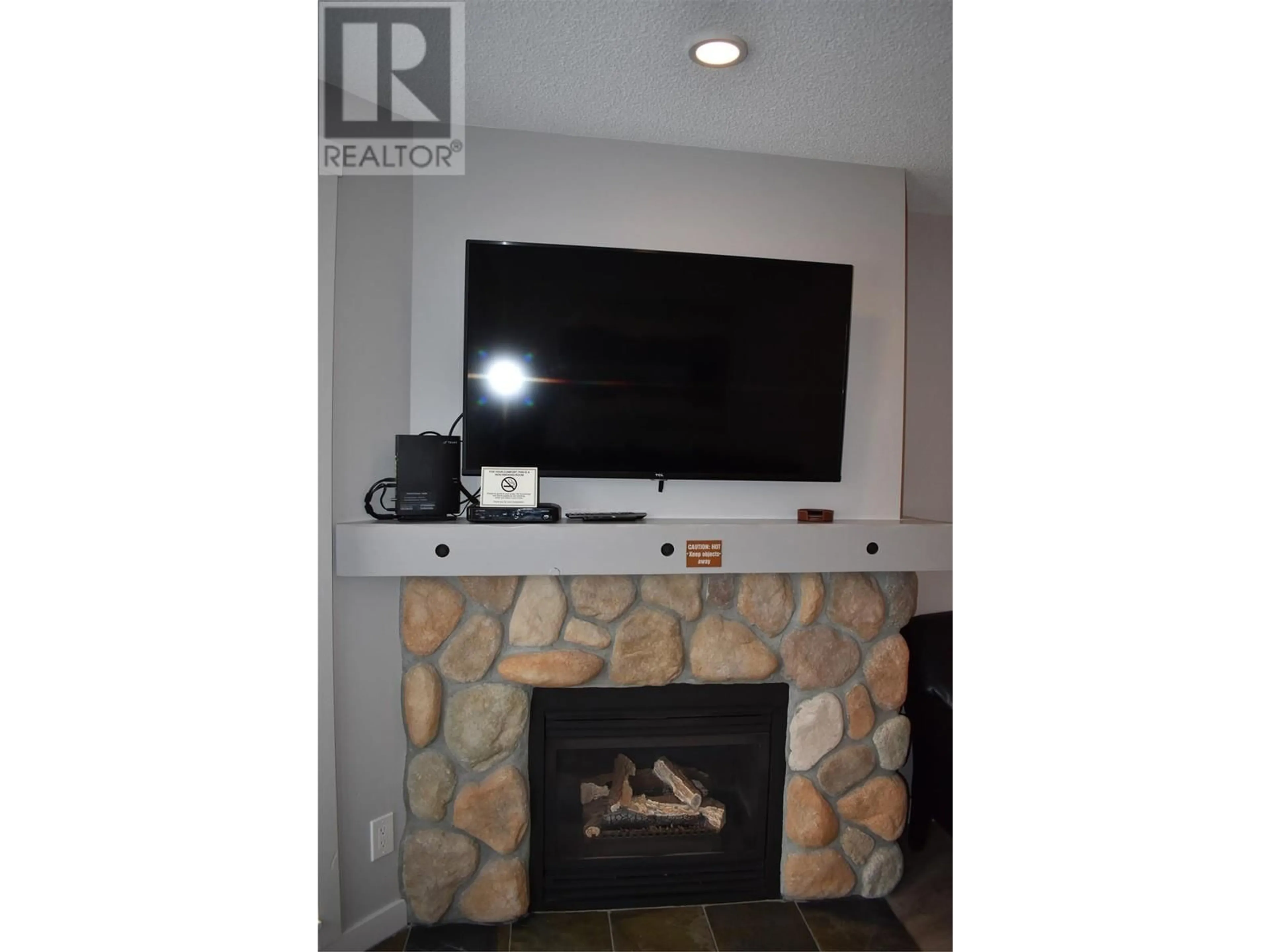 Home theater for 2060 SUMMIT Drive Unit# 214, Panorama British Columbia V0A1T0