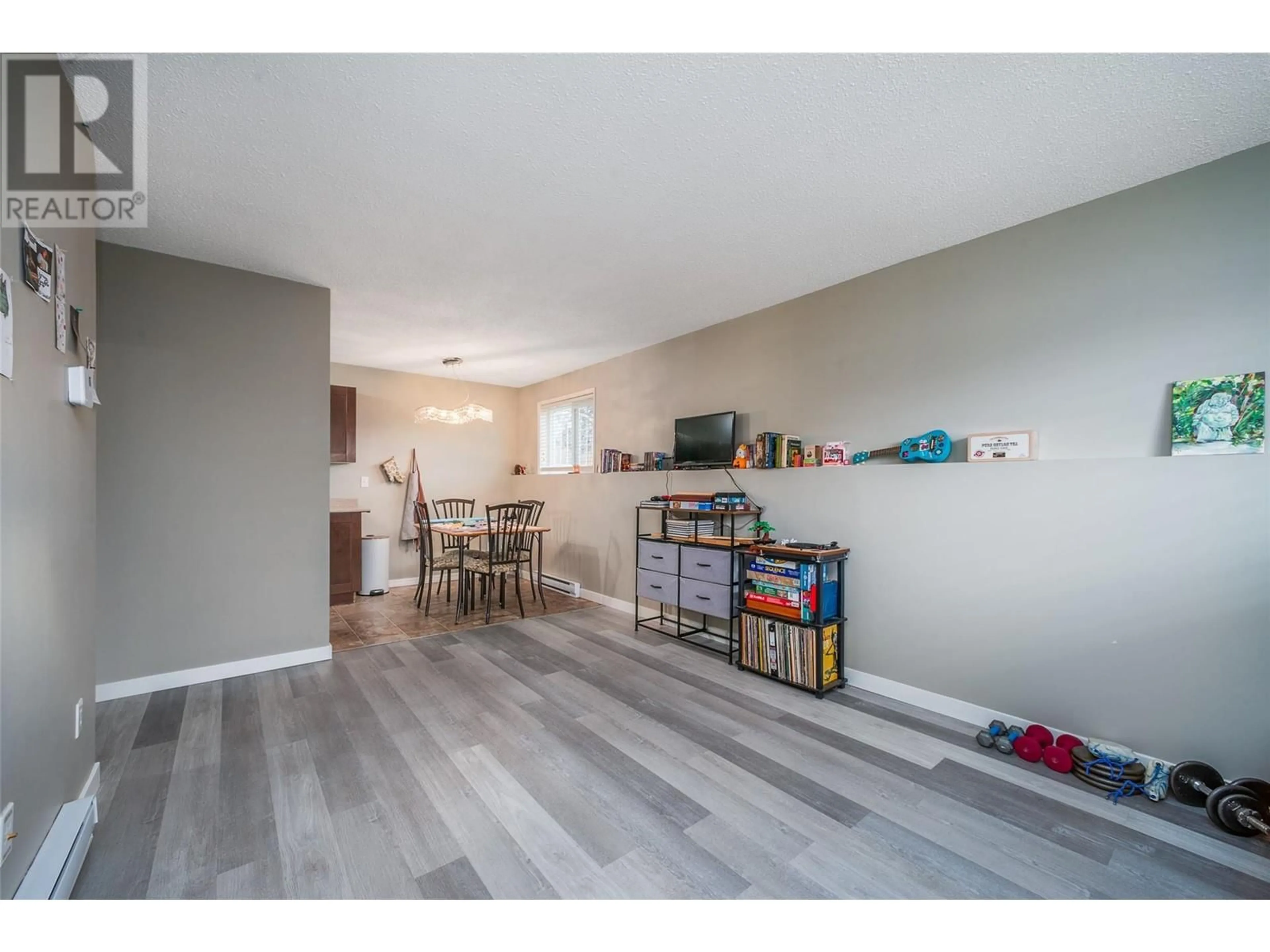 Unknown for 130 Skaha Place Unit# 105, Penticton British Columbia V2A7J6