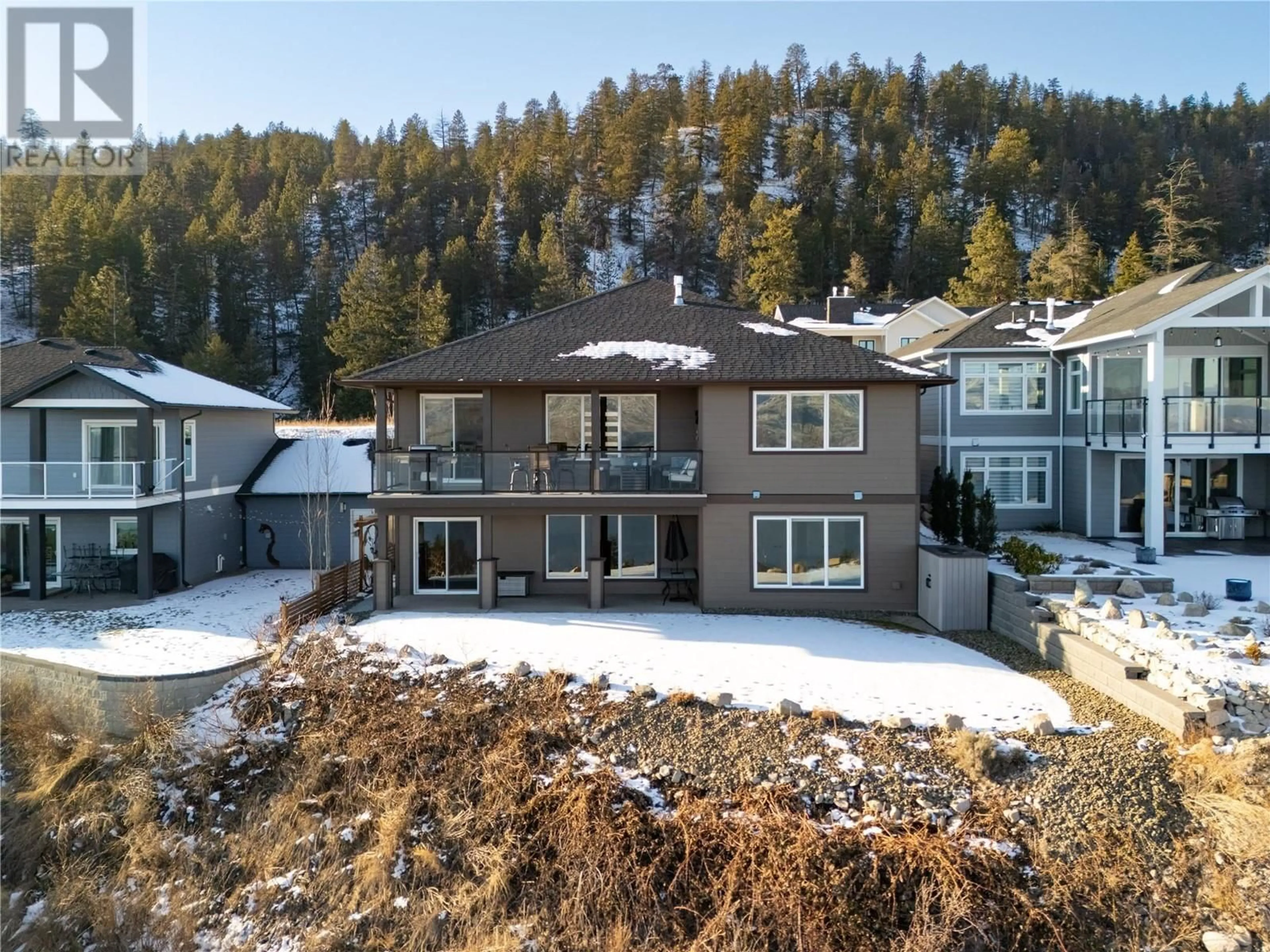 A pic from outside/outdoor area/front of a property/back of a property/a pic from drone, mountain view for 6030 Gerrie Road, Peachland British Columbia V0H1X4