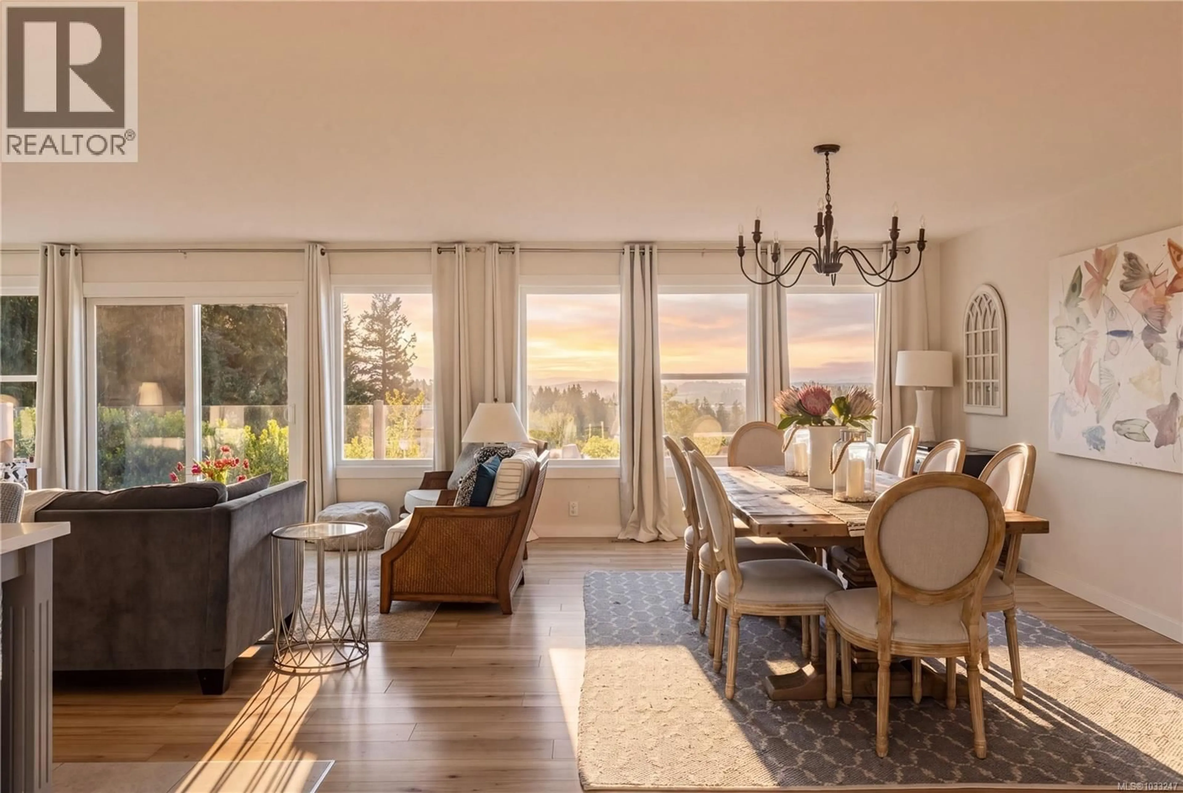 Dining room, unknown for 790 DEL MONTE PLACE, Saanich British Columbia V8Y2W3