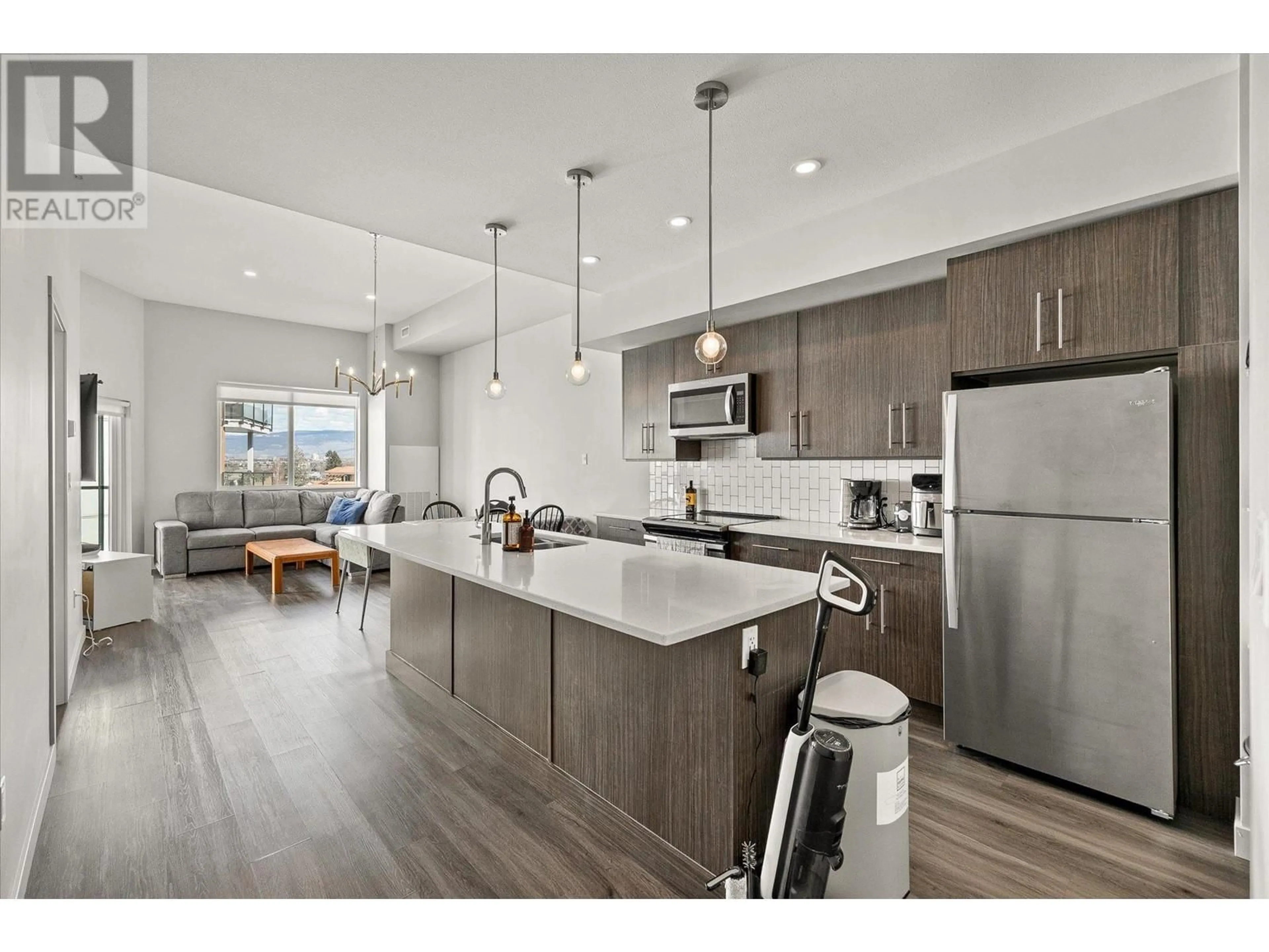 Open concept kitchen, unknown for 3638 Mission Springs Drive Unit# 505, Kelowna British Columbia V1W0B3