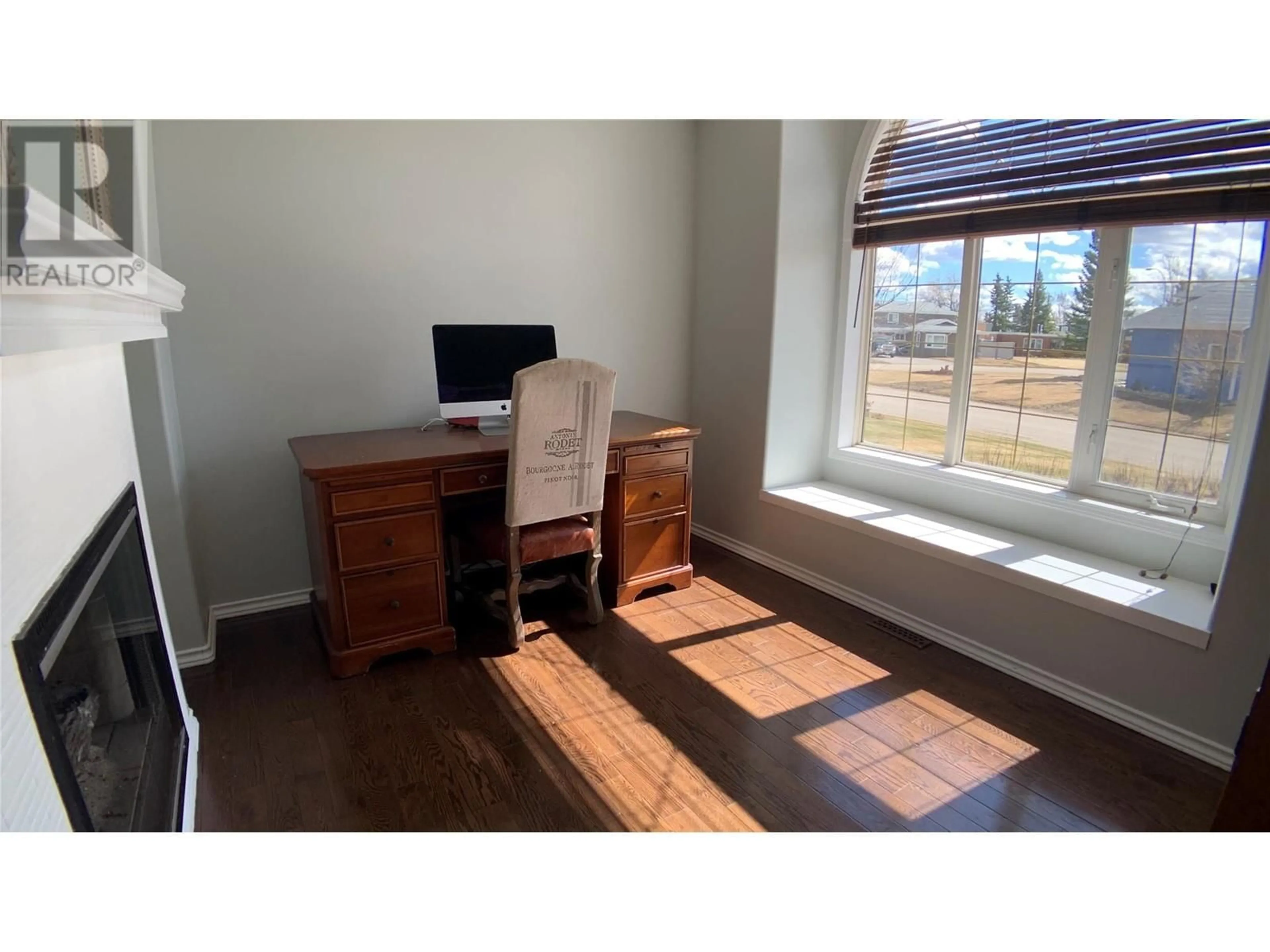 A pic of a room for 10737 Poplar Crescent, Dawson Creek British Columbia V1G4N3