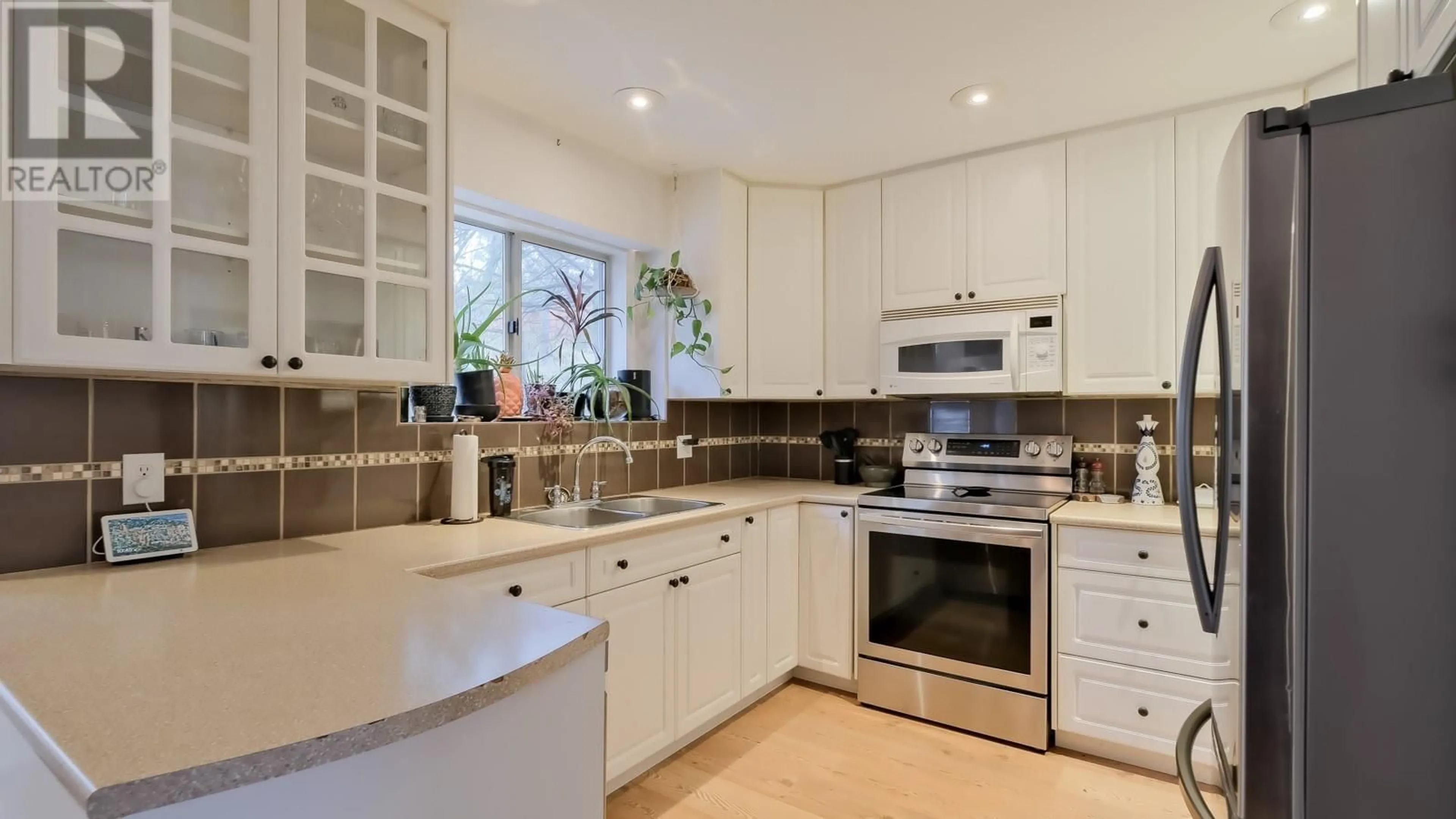 Unknown for 5271 CHUTE LAKE ROAD, Kelowna British Columbia V1W4K8