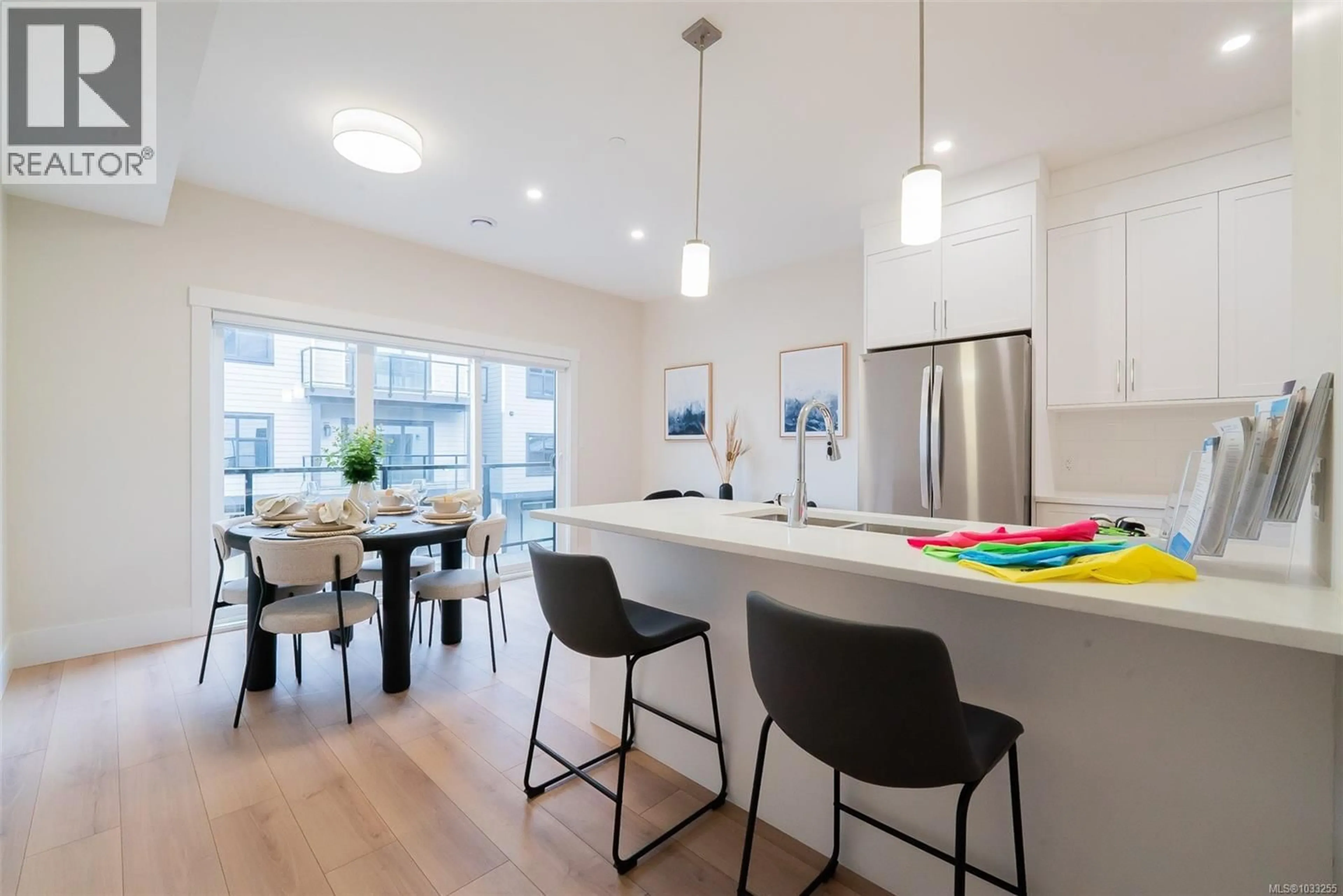 Open concept kitchen, unknown for 106 - 1615 NORTHFIELD ROAD, Nanaimo British Columbia V9S5A8