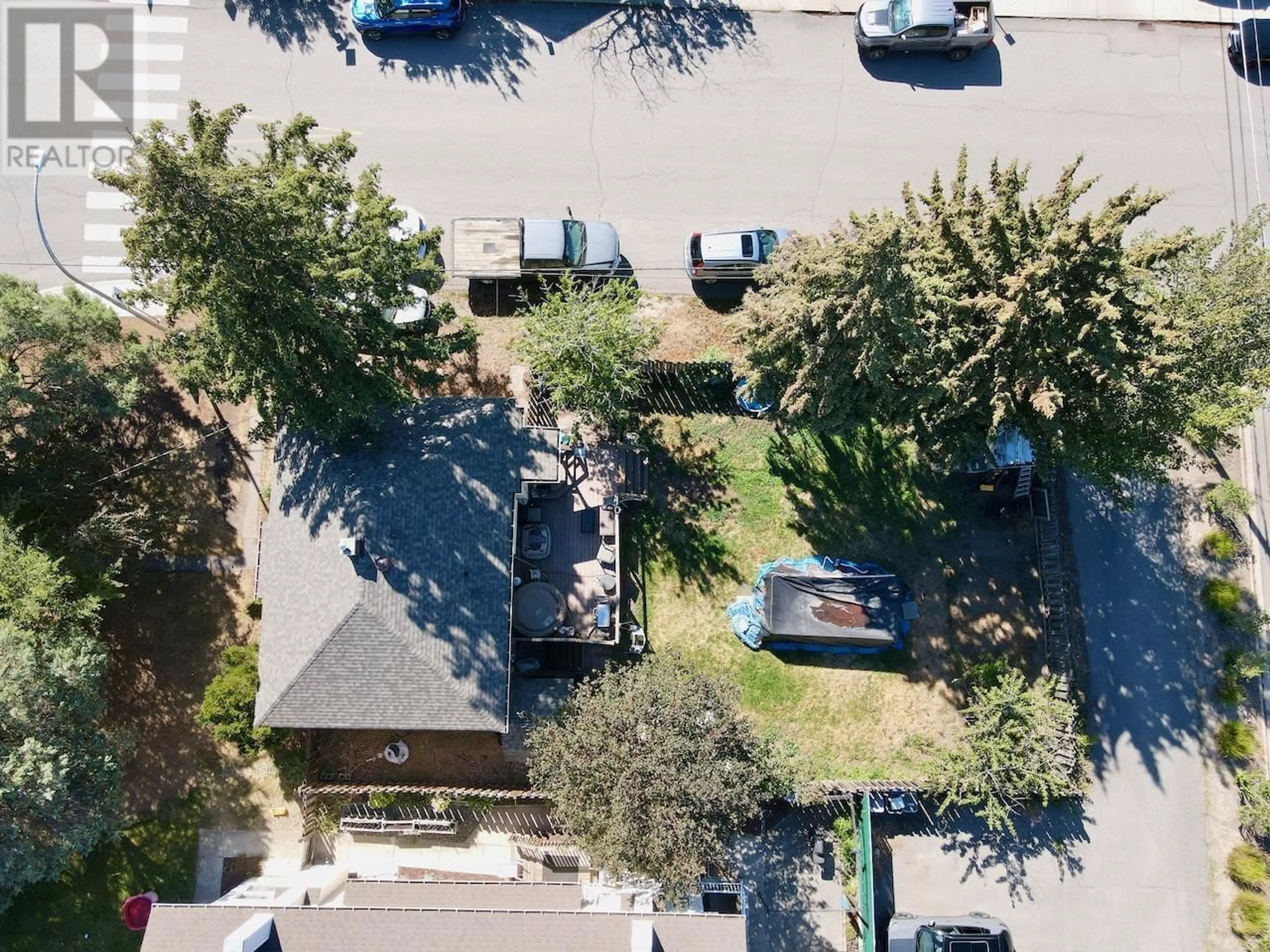 A pic from outside/outdoor area/front of a property/back of a property/a pic from drone, street for 1204 NICOLA Street, Kamloops British Columbia V2C2S5