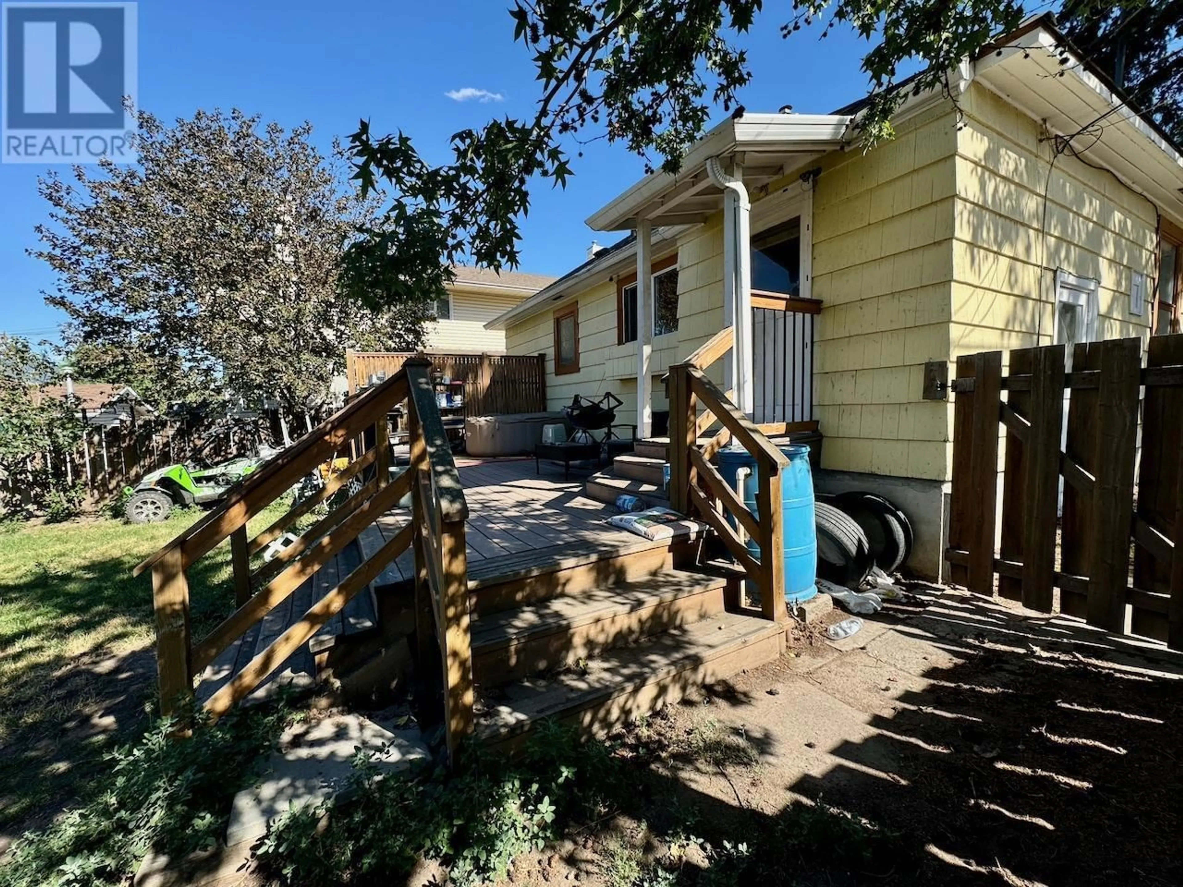 A pic from outside/outdoor area/front of a property/back of a property/a pic from drone, street for 1204 NICOLA Street, Kamloops British Columbia V2C2S5