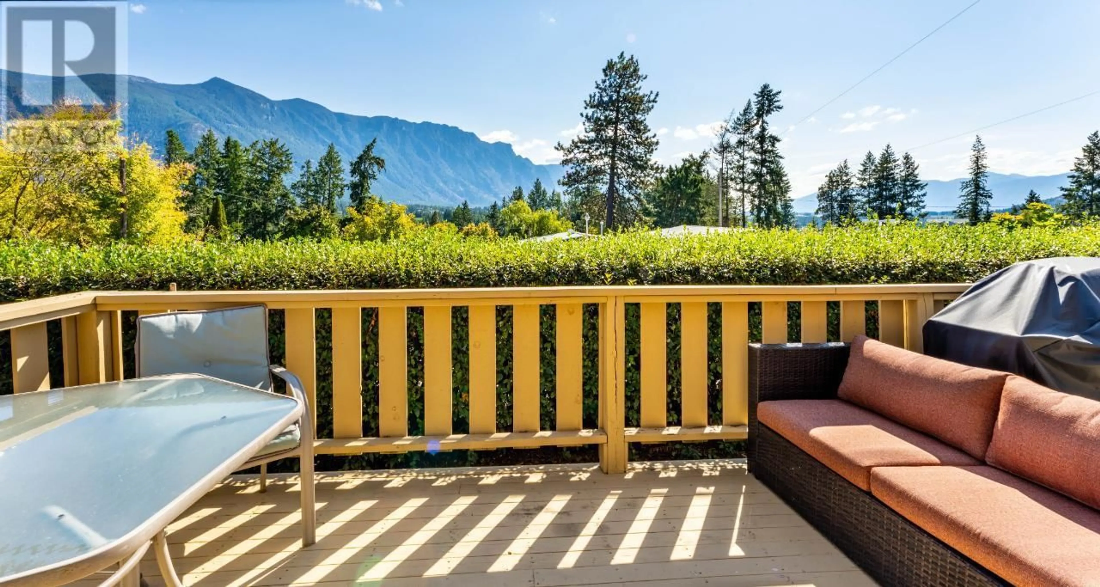 Patio, mountain view for 3706 3 Highway, Creston British Columbia V0B1K0