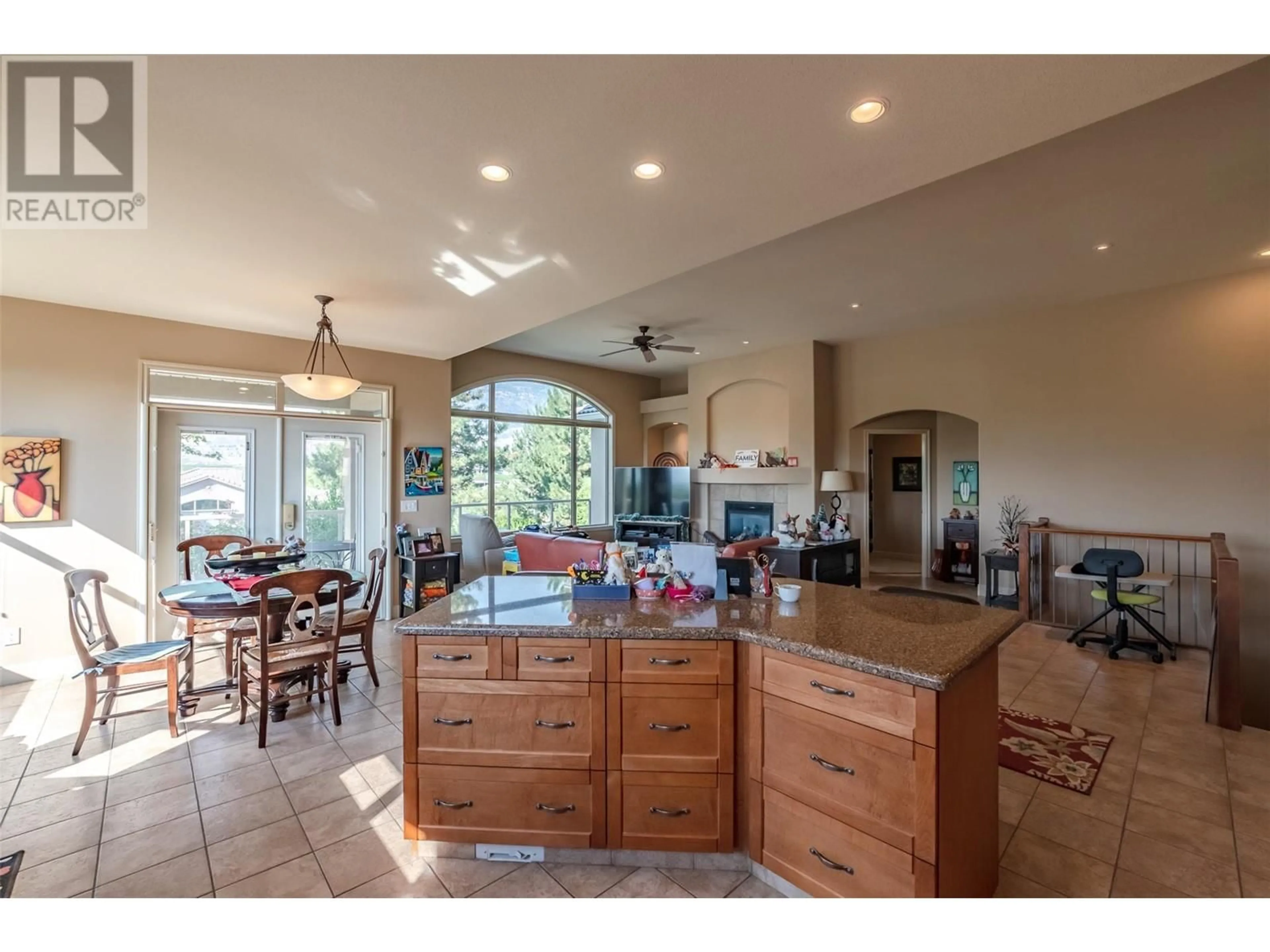 Open concept kitchen, ceramic/tile floor for 3200 Lobelia Drive, Osoyoos British Columbia V0H1V1