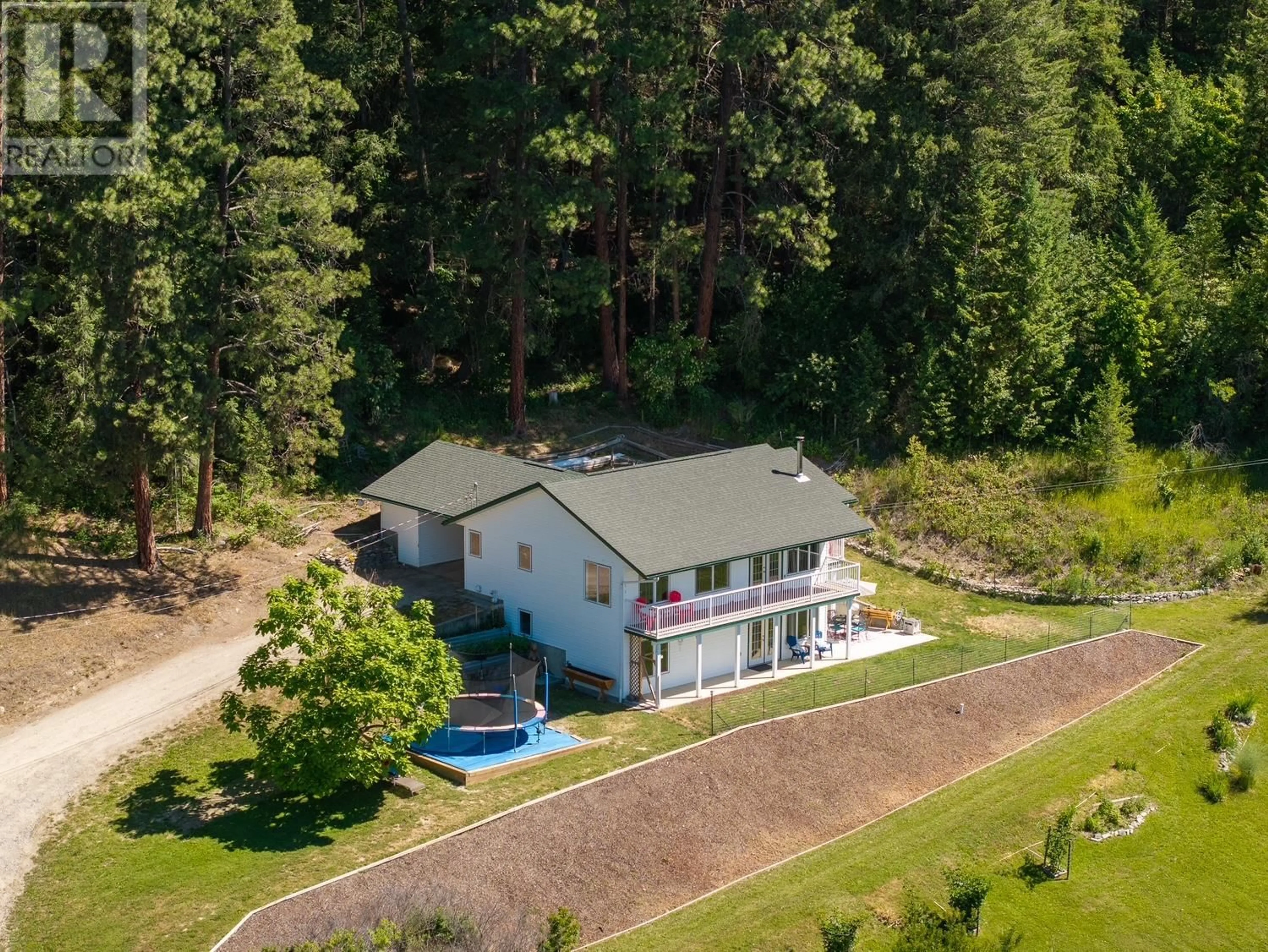 A pic from outside/outdoor area/front of a property/back of a property/a pic from drone, unknown for 410 27TH  N Avenue, Erickson British Columbia V0B1G1