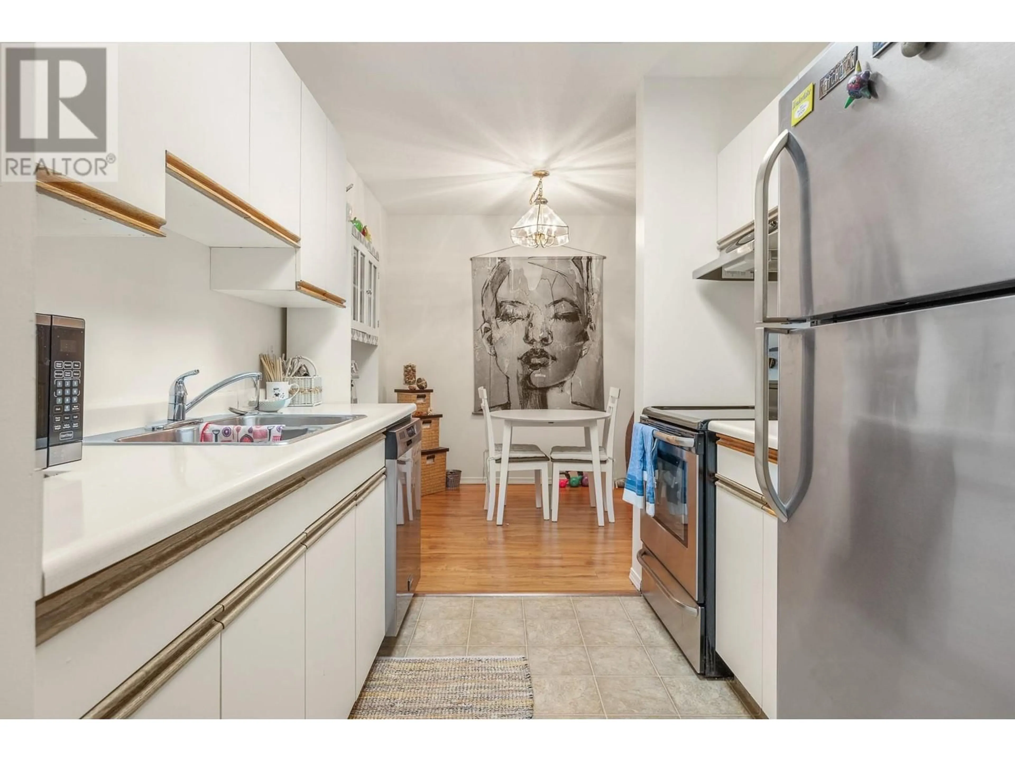 Standard kitchen, unknown for 104 - 3609 30 AVENUE, Vernon British Columbia V1T2E6