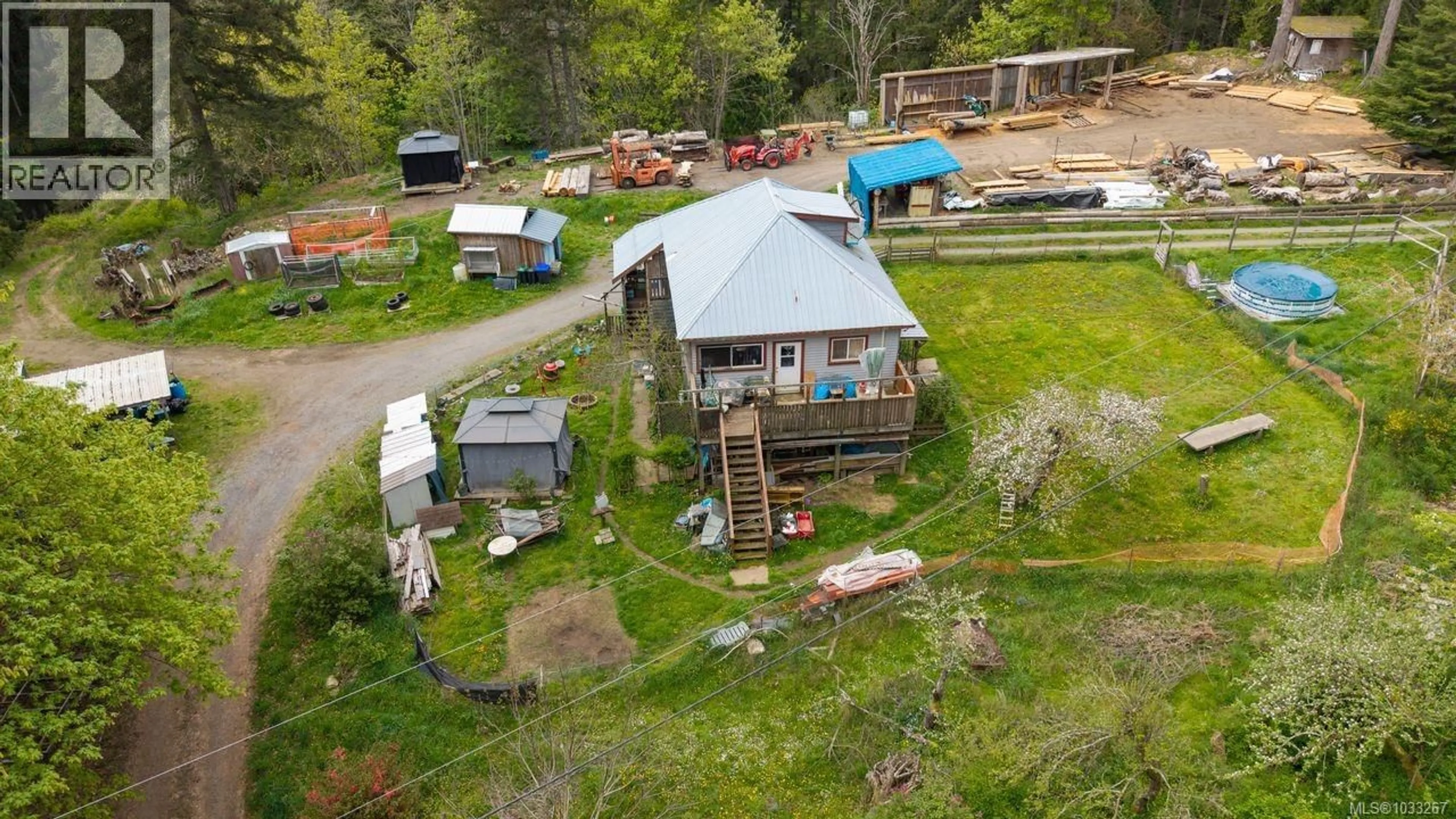 A pic from outside/outdoor area/front of a property/back of a property/a pic from drone, building for 2761 TIESU ROAD, Nanaimo British Columbia V9X1W9