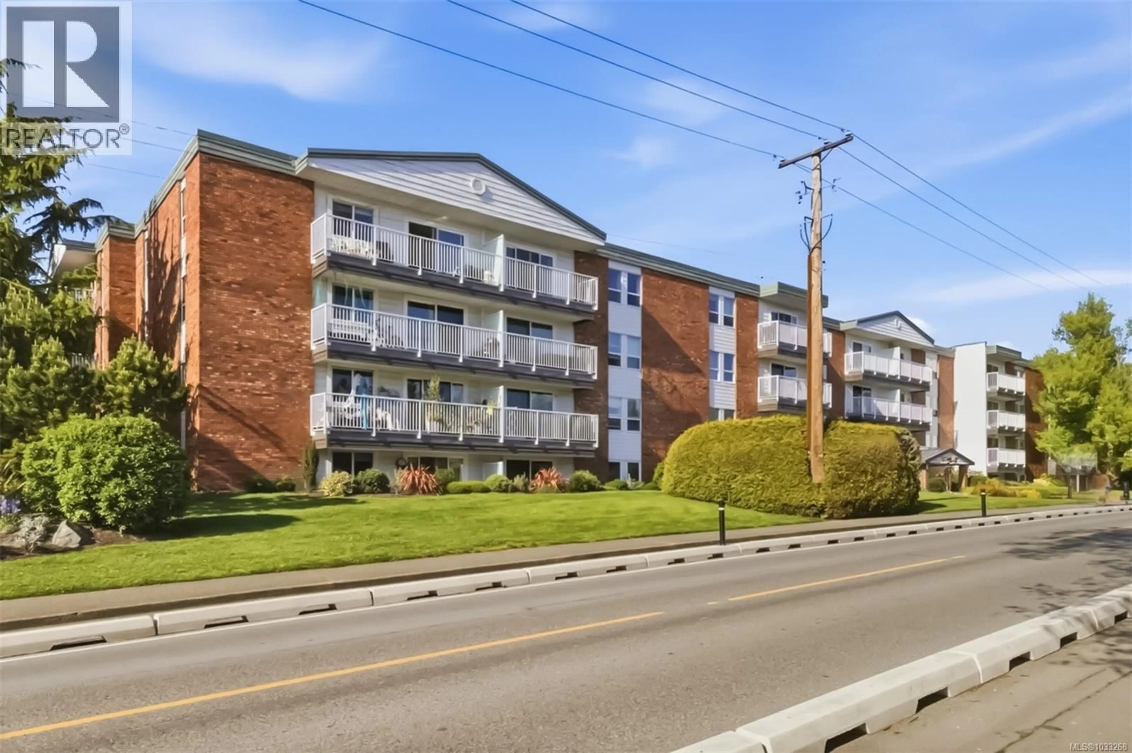 Unknown for 305 - 900 TOLMIE AVENUE, Saanich British Columbia V8X3W6