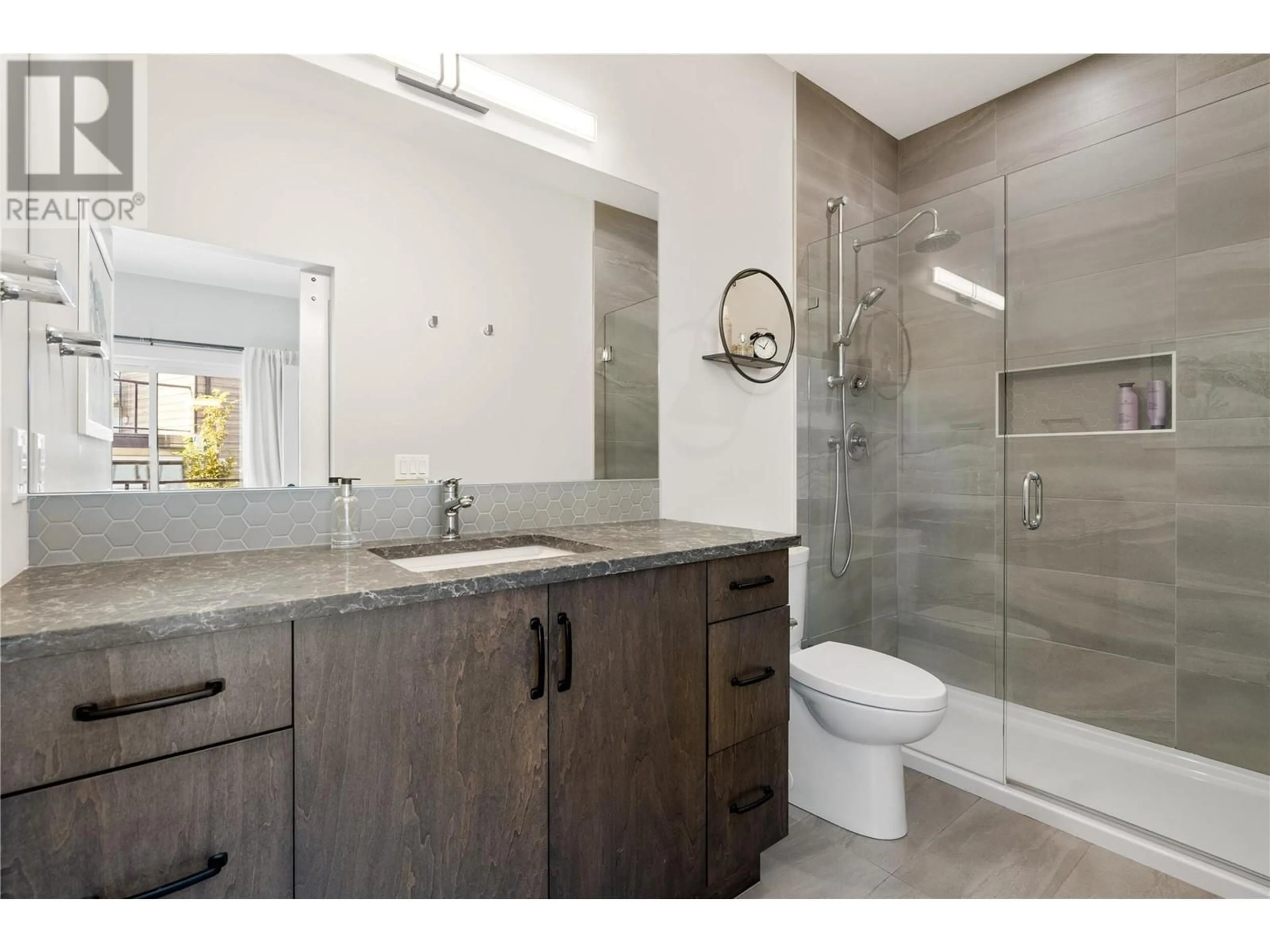 Contemporary bathroom, ceramic/tile floor for 3361 Aspen Lane, Kelowna British Columbia V1V0C6