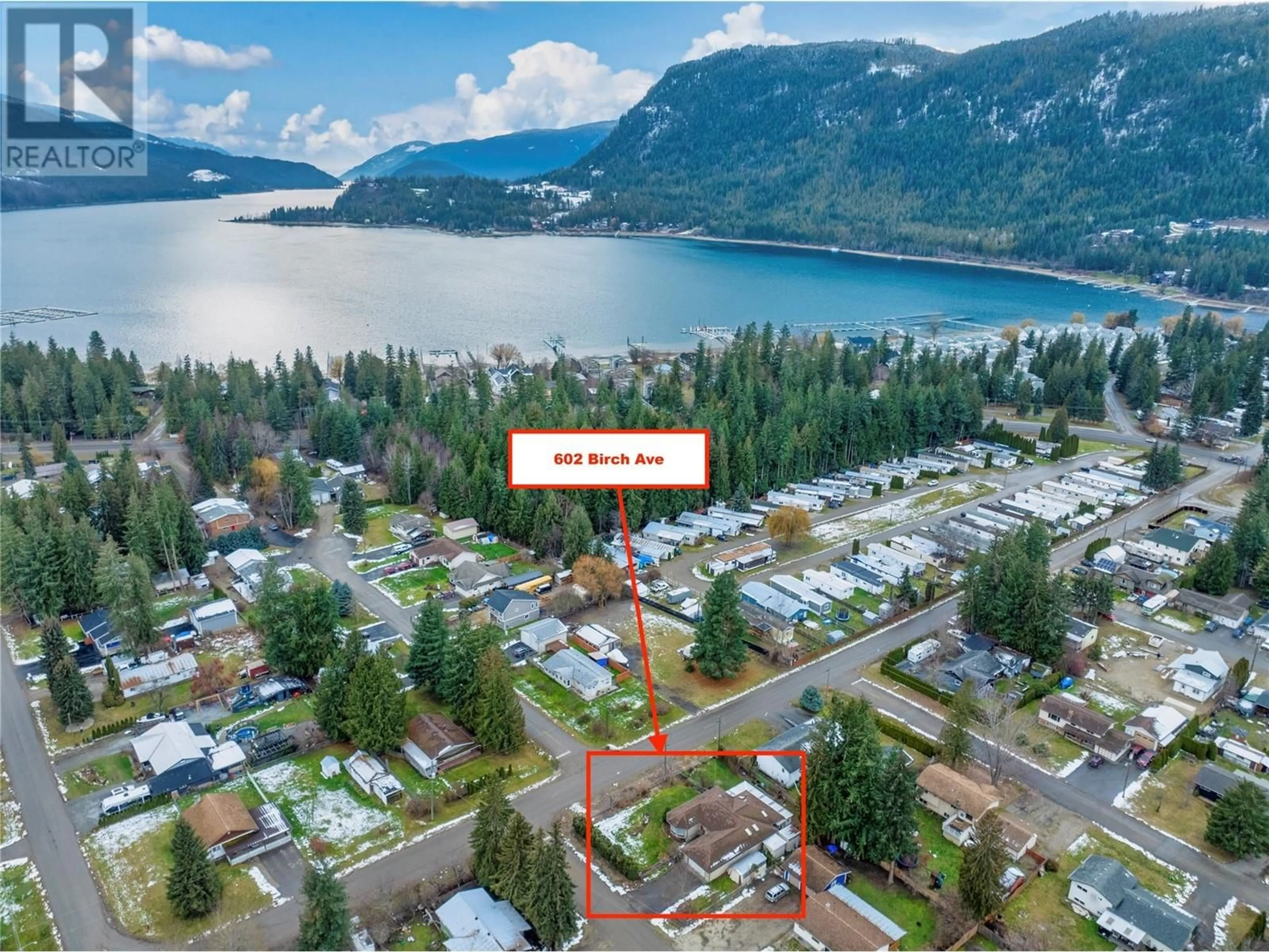 A pic from outside/outdoor area/front of a property/back of a property/a pic from drone, water/lake/river/ocean view for 602 Birch Avenue, Sicamous British Columbia V0E2V0