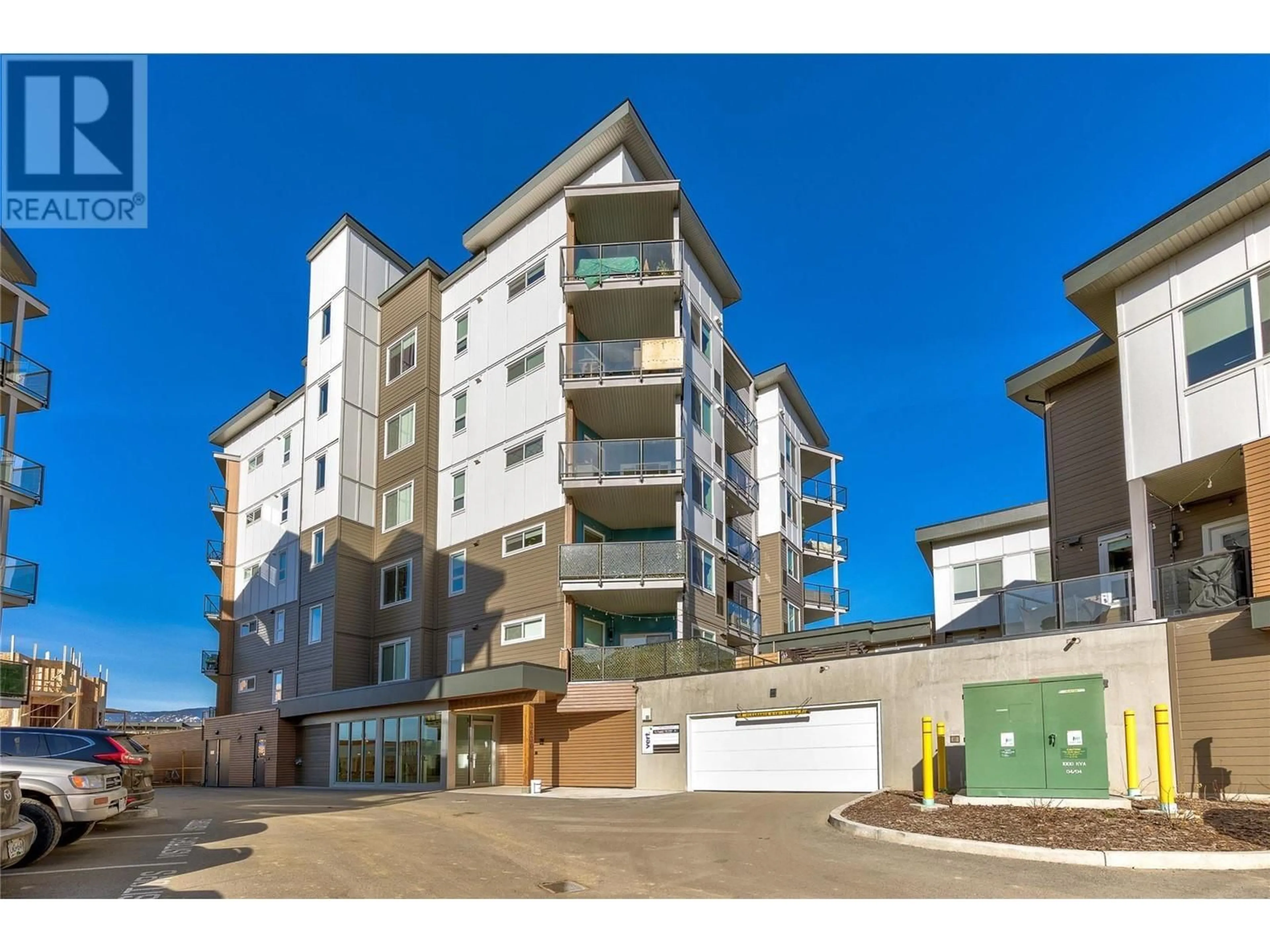 A pic from outside/outdoor area/front of a property/back of a property/a pic from drone, unknown for 3630 Mission Springs Drive Unit# 602, Kelowna British Columbia V1W0B2