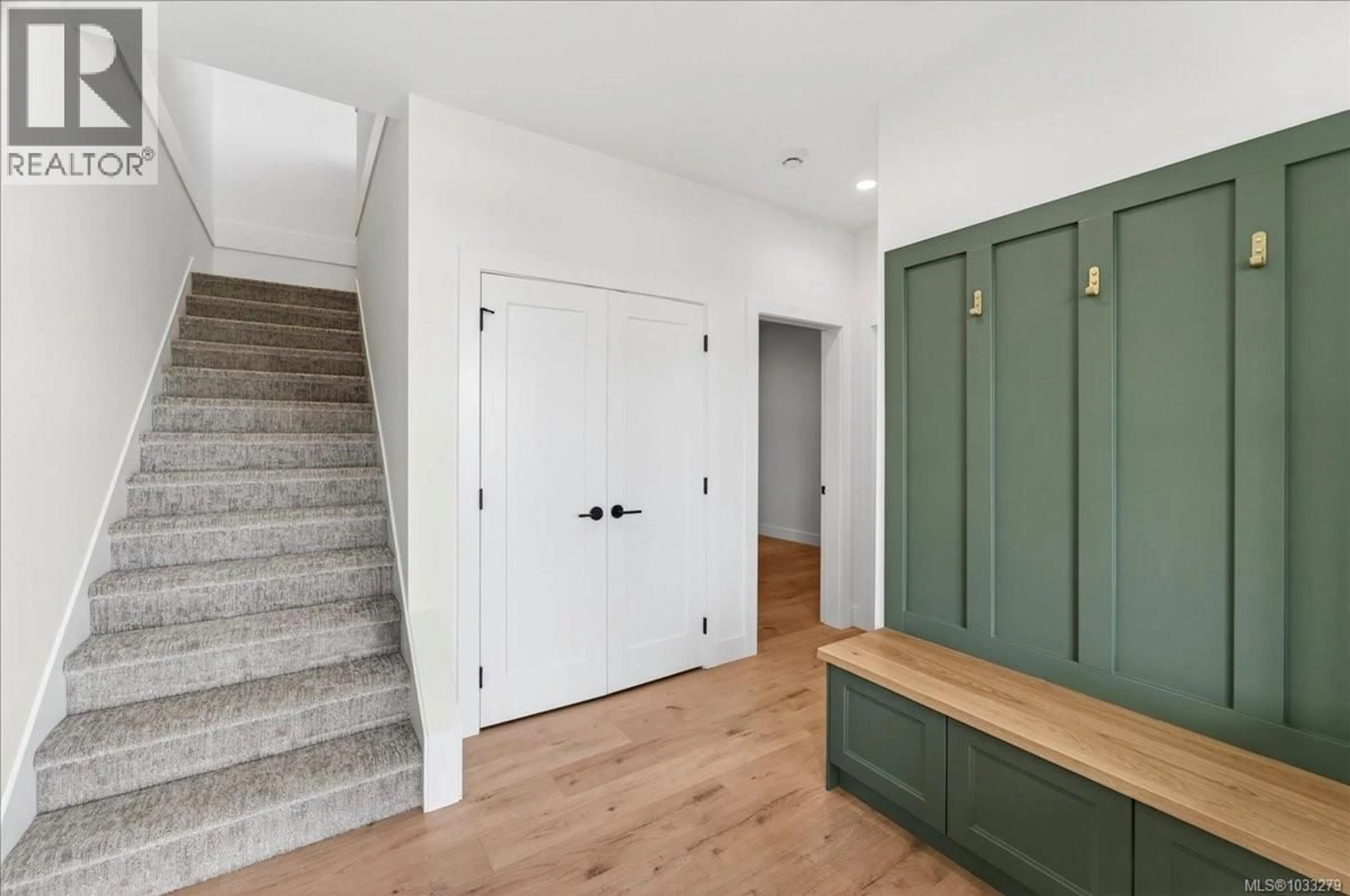 Indoor entryway for 2584 NICKSON WAY, Sooke British Columbia V9Z1P8