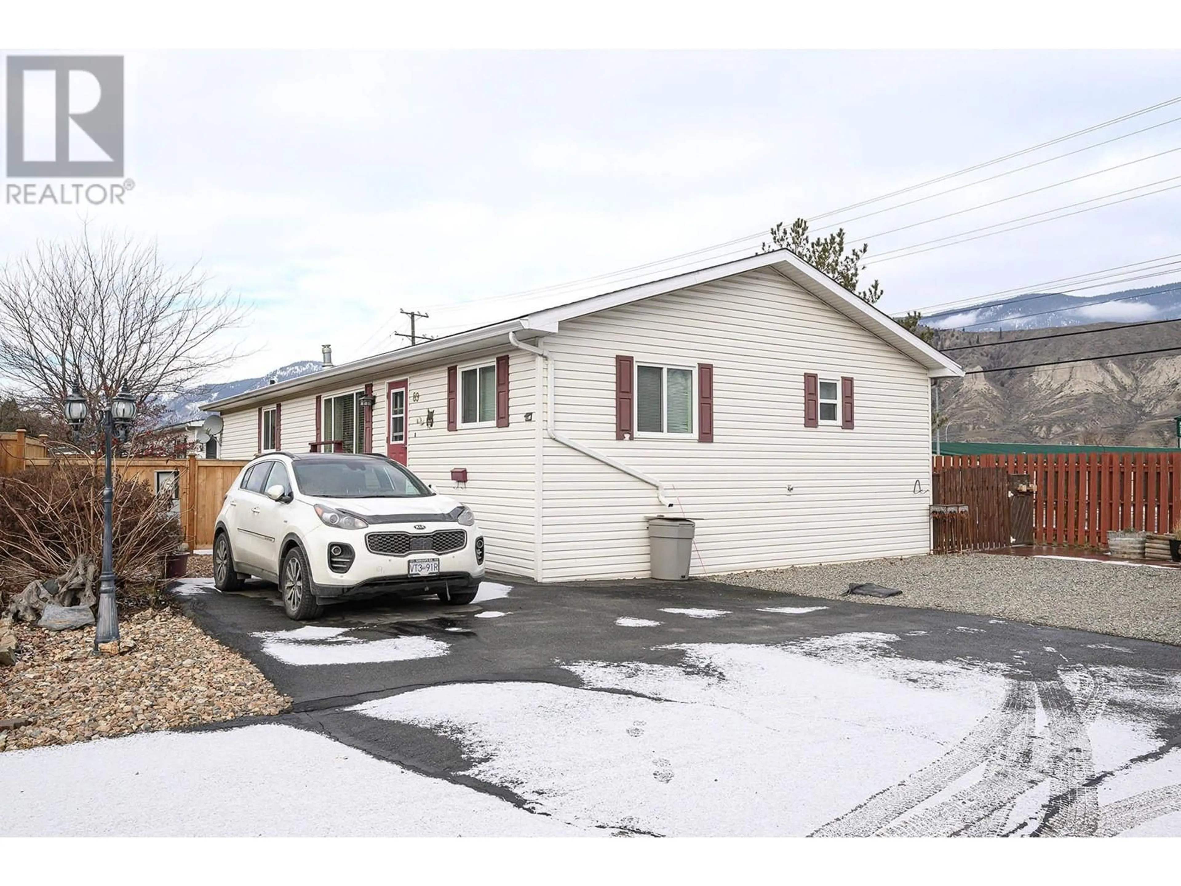 Home with vinyl exterior material, street for 7545 Dallas Drive Unit# 89, Kamloops British Columbia V2C6X9