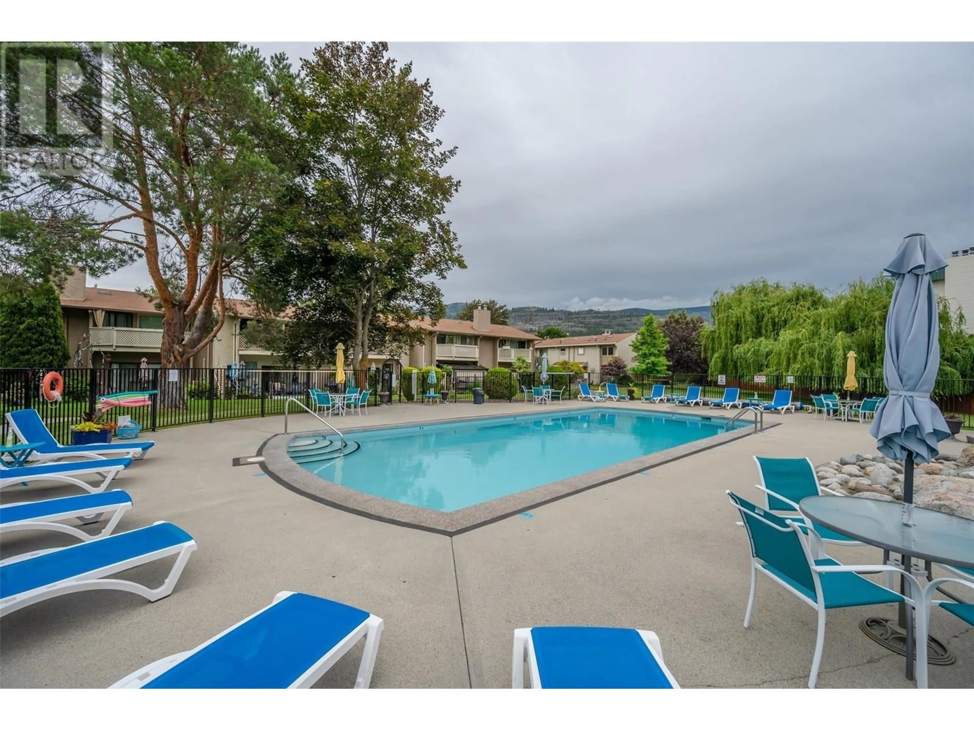 Pool for 310 YORKTON Avenue Unit# 55, Penticton British Columbia V2A6Z8