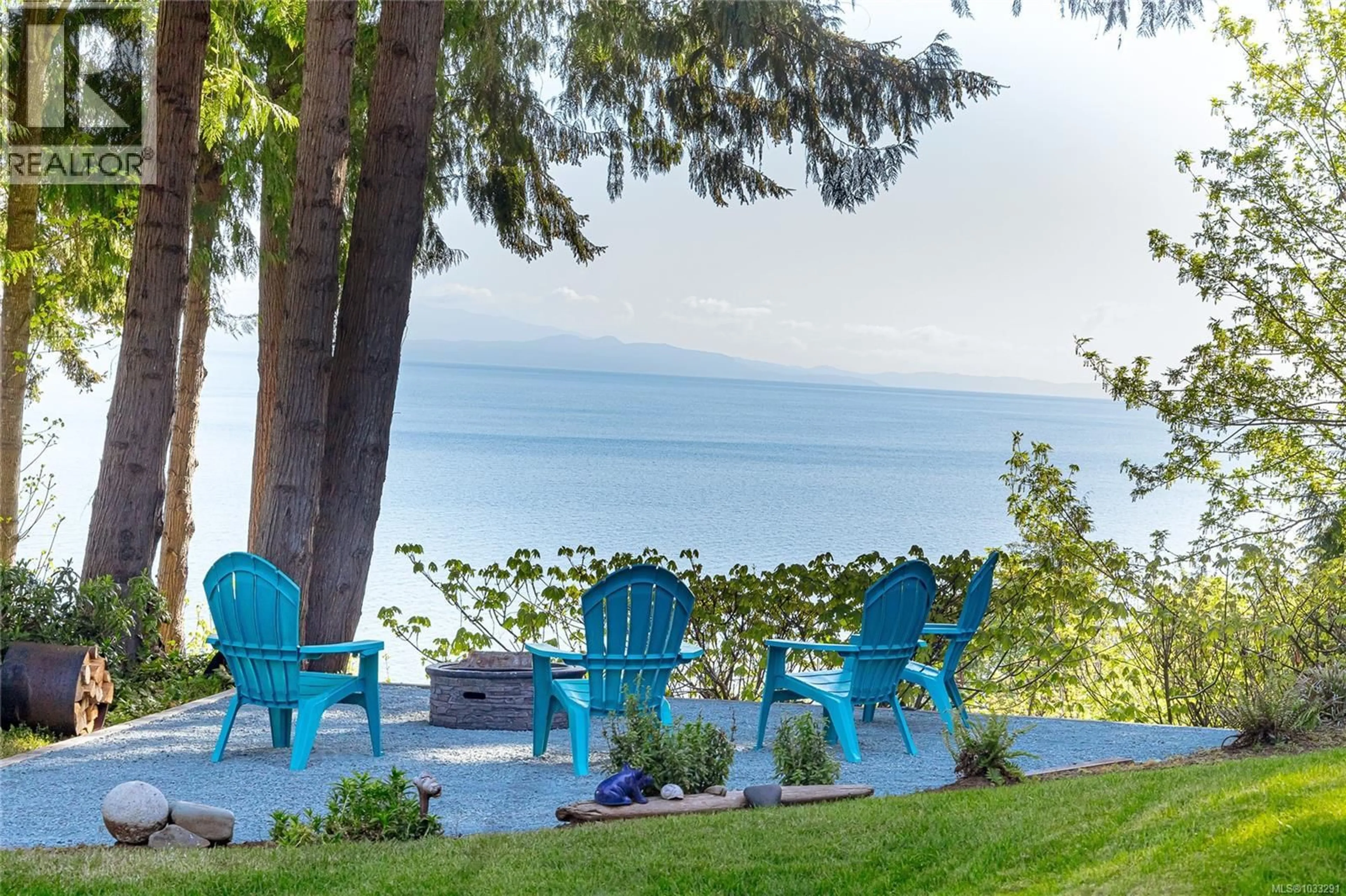 Patio, water/lake/river/ocean view for 2519 LASQUETI ROAD, Qualicum Beach British Columbia V9K1Z1
