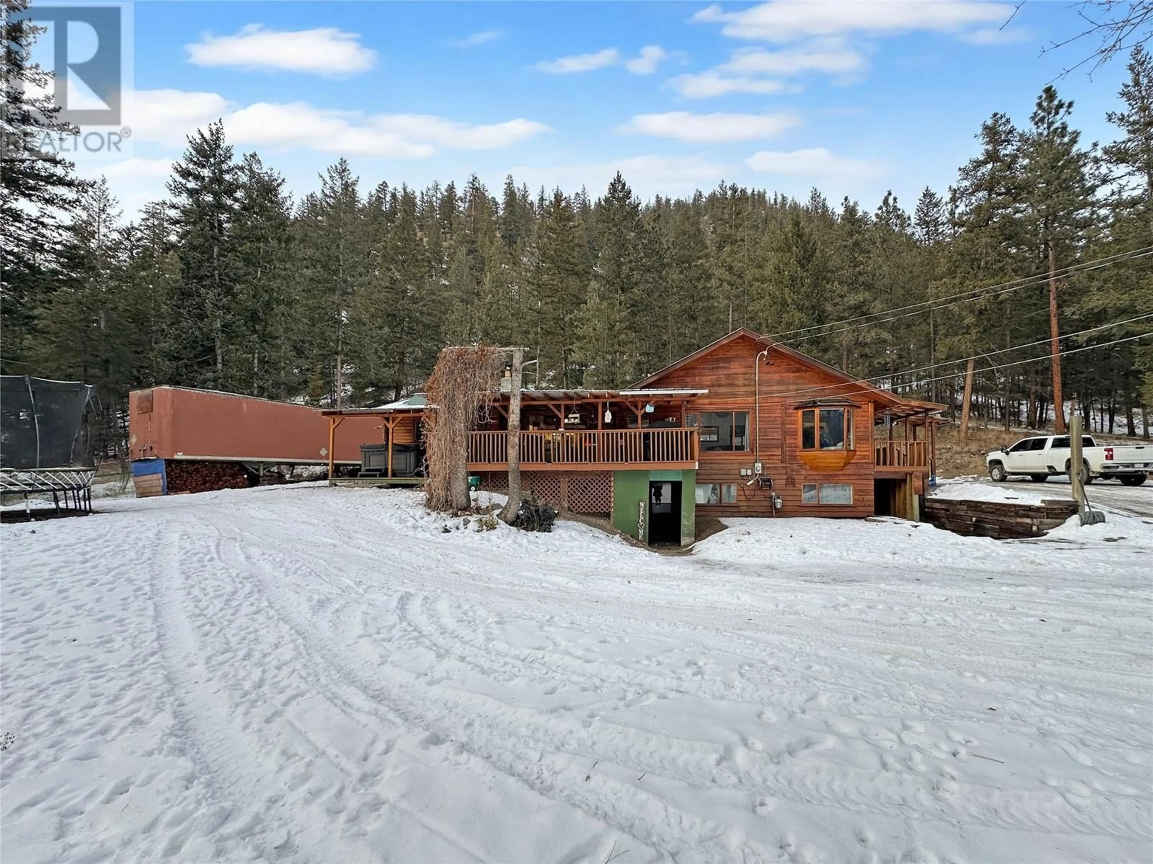 A pic from outside/outdoor area/front of a property/back of a property/a pic from drone, unknown for 1006 OLD HEDLEY Road, Princeton British Columbia V0X1W0