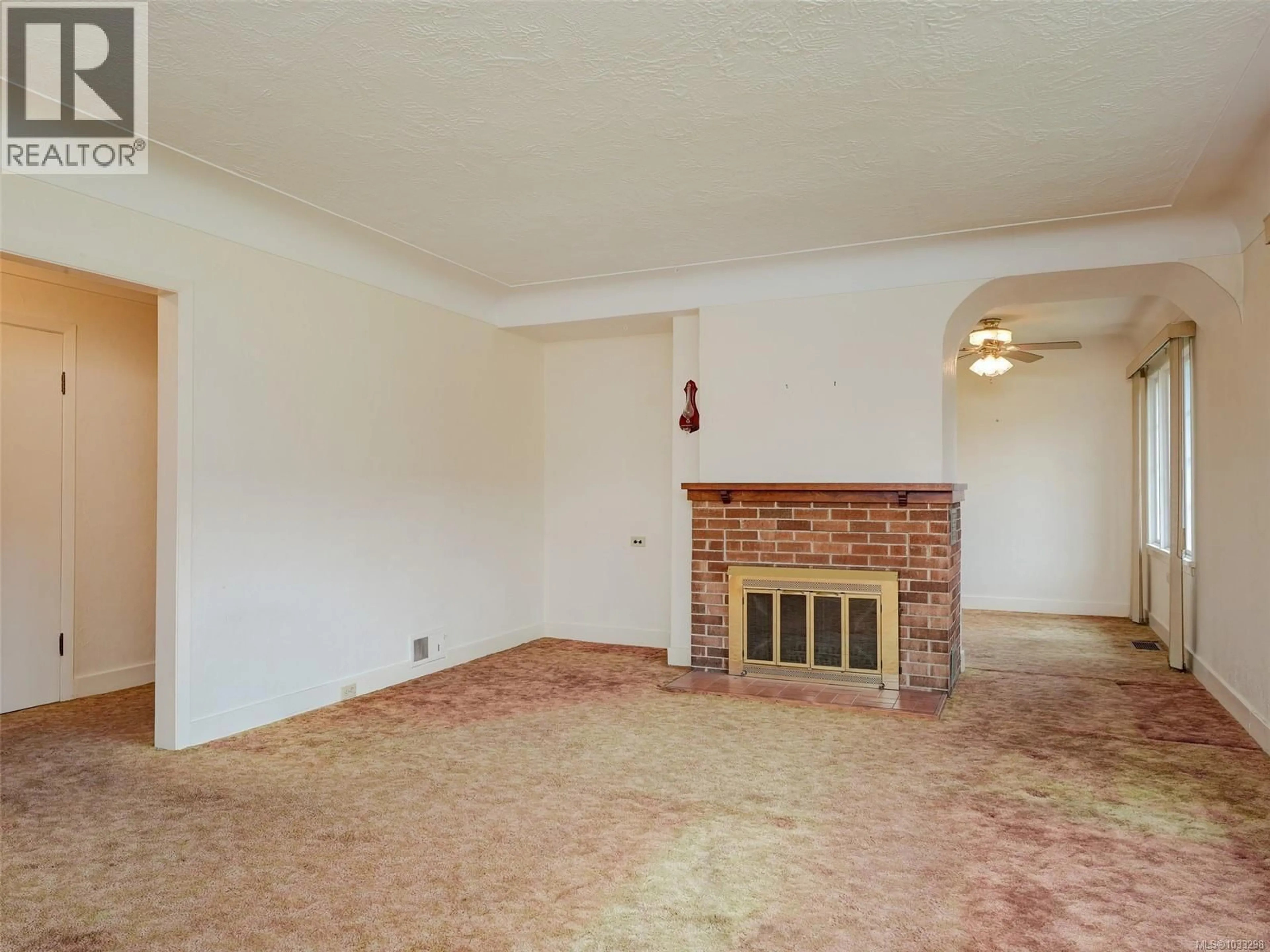 A pic of a room for 1041 LYALL STREET, Esquimalt British Columbia V9A5G1