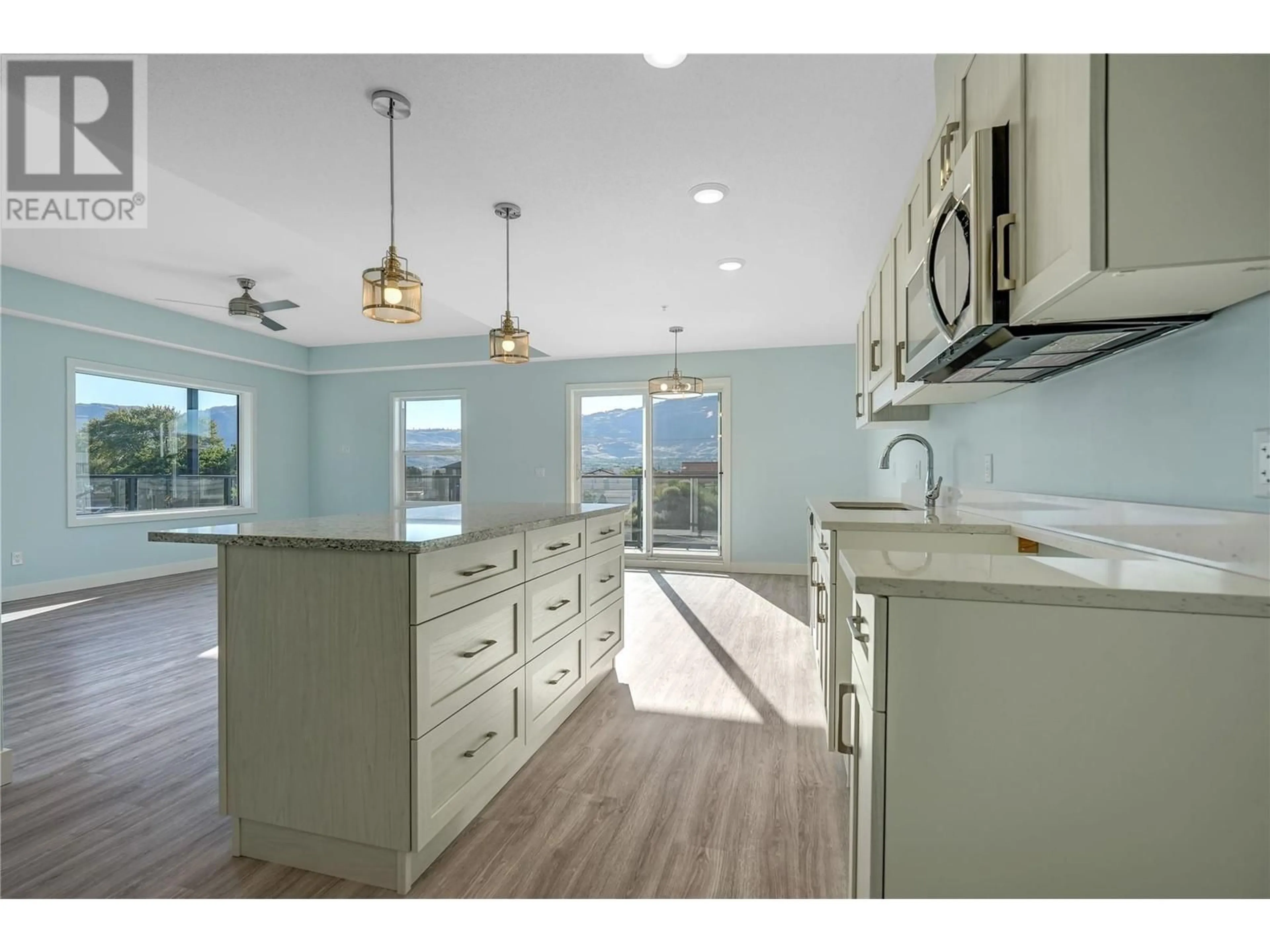 Open concept kitchen, unknown for 5640 51st Street Unit# 203, Osoyoos British Columbia V0H1V6