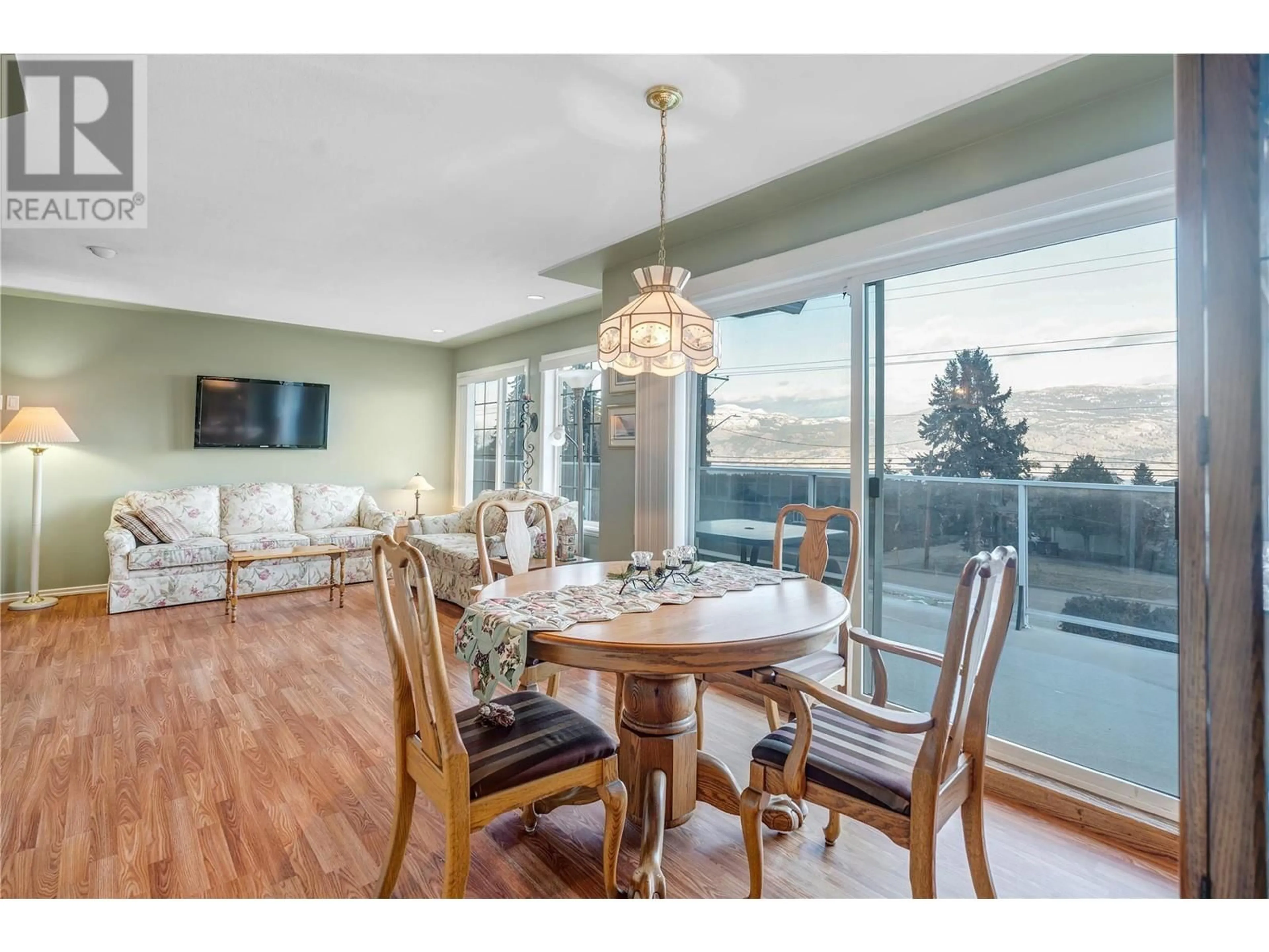 Dining room, wood/laminate floor for 11006 Giants Head Road, Summerland British Columbia V0H1Z7