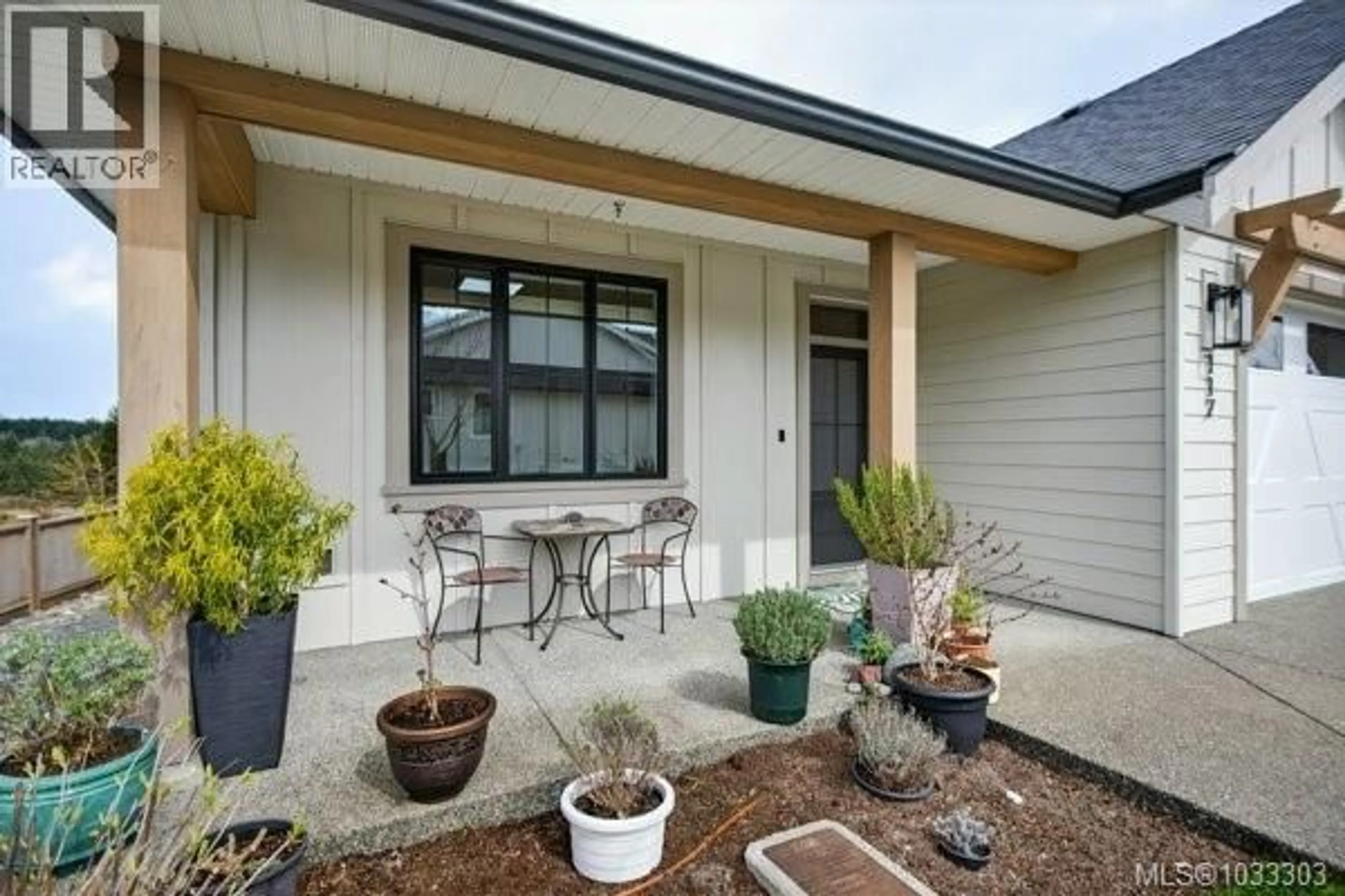 Patio, street for 117 - 4098 BUCKSTONE ROAD, Courtenay British Columbia V9N0H2