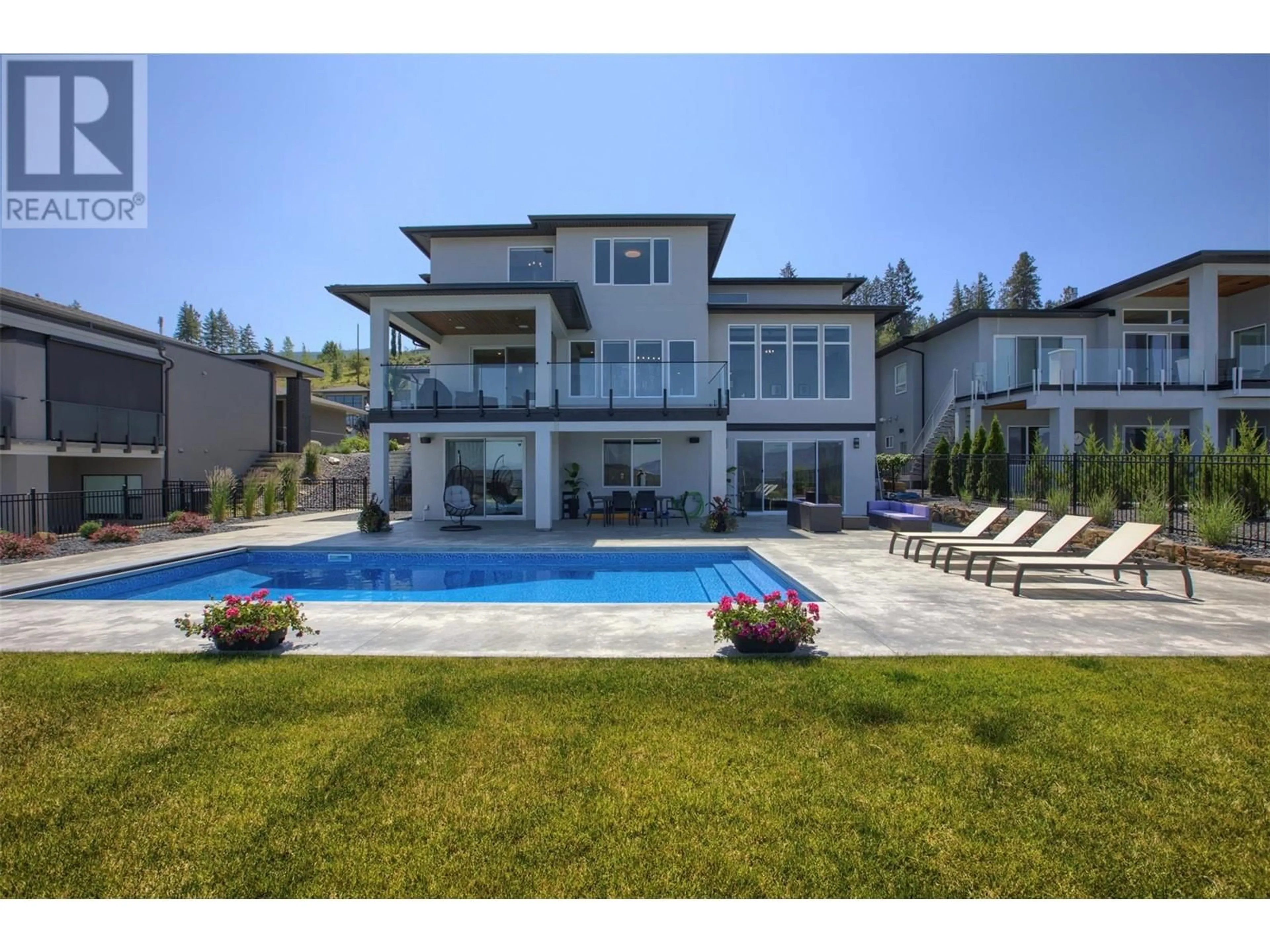 Pool for 446 Hawk Hill Drive, Kelowna British Columbia V1W0B1