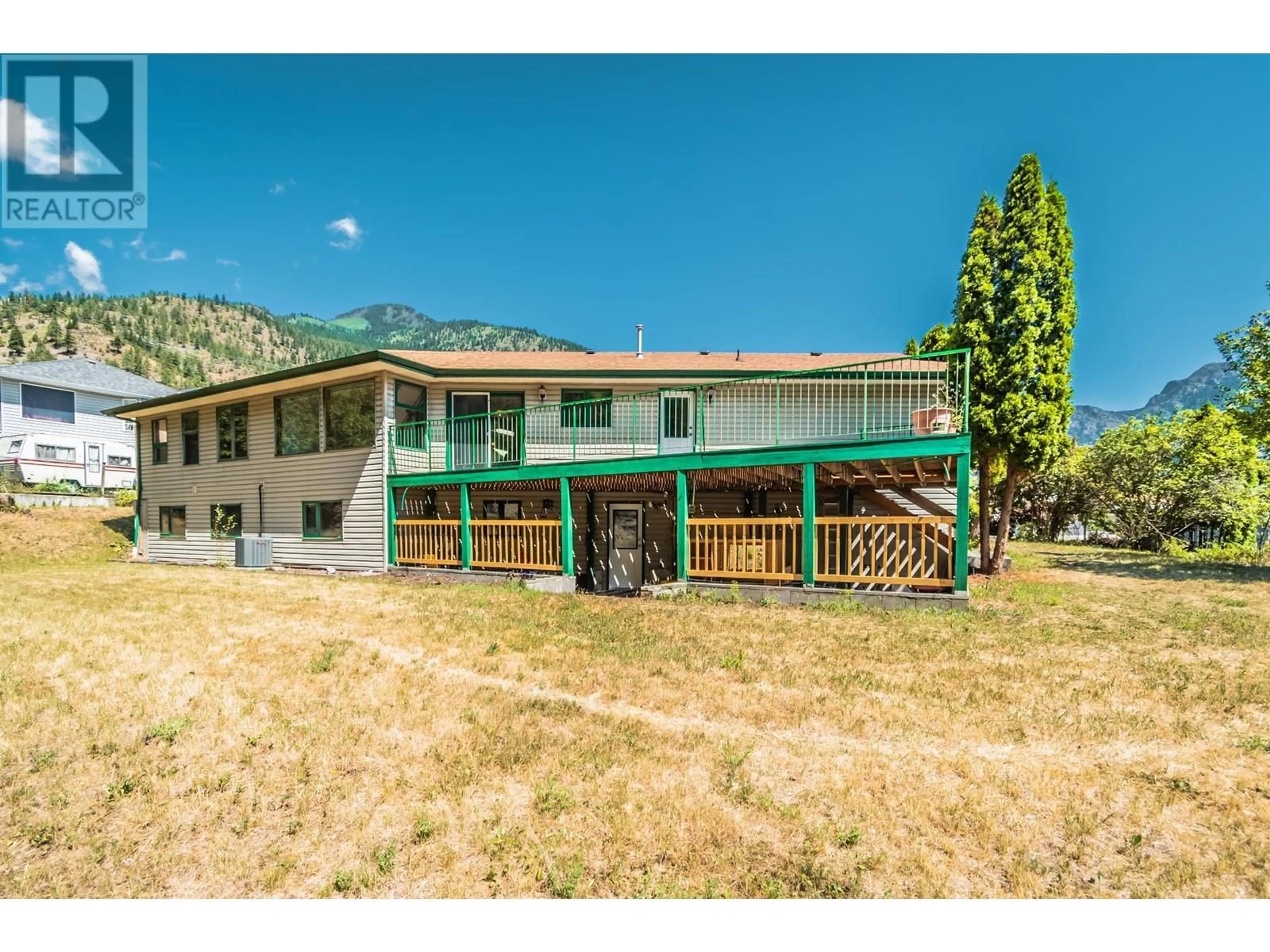 A pic from outside/outdoor area/front of a property/back of a property/a pic from drone, mountain view for 870 EAGLESON Crescent, Lillooet British Columbia V0K1V0