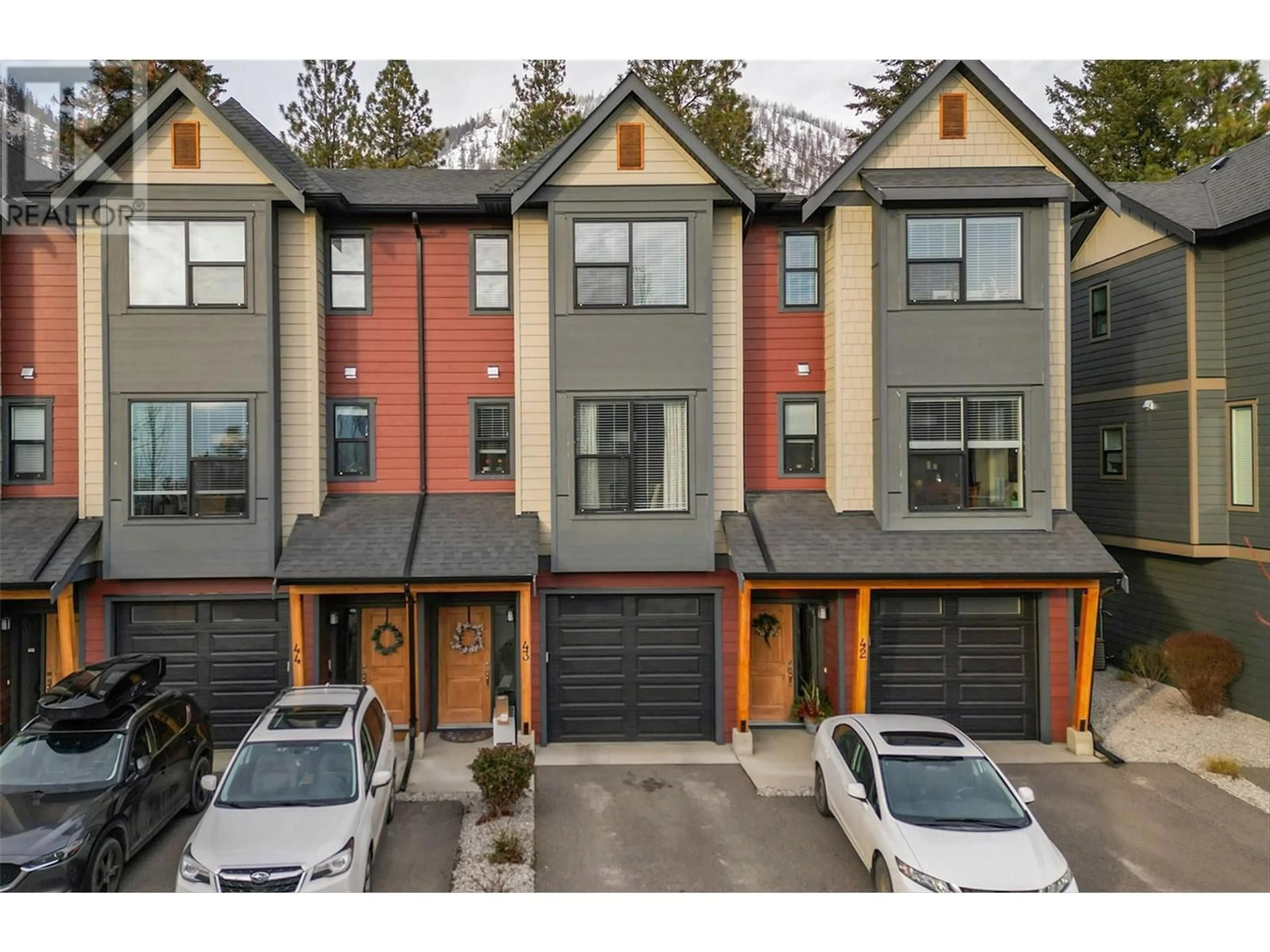 A pic from outside/outdoor area/front of a property/back of a property/a pic from drone, street for 43 - 2490 TUSCANY DRIVE, West Kelowna British Columbia V4T3M4