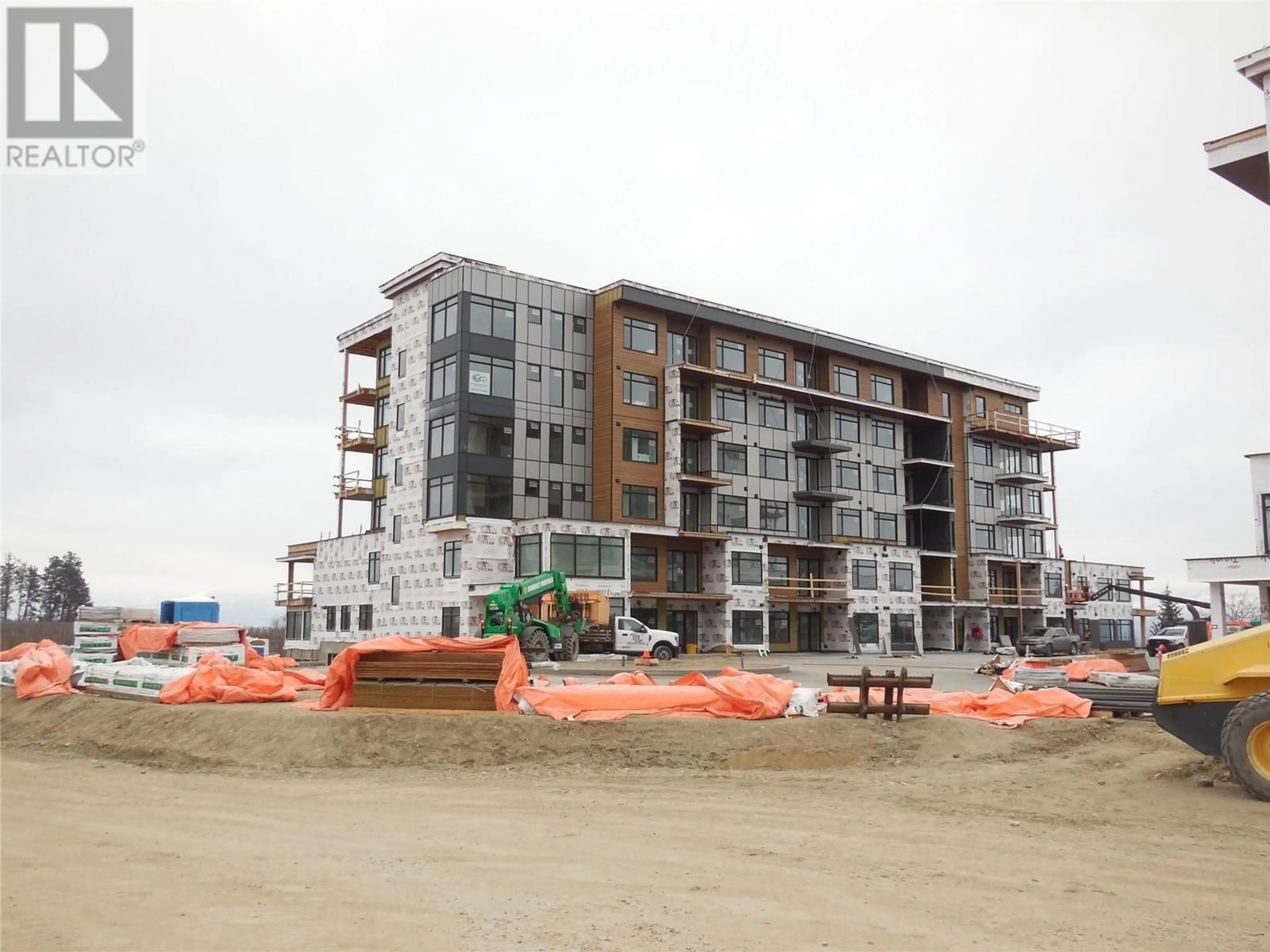 Unknown for 307 - 2750 OLALLA ROAD, West Kelowna British Columbia V1Z2A9