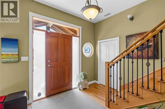 3737 BELAIRE DRIVE, Nanaimo 2