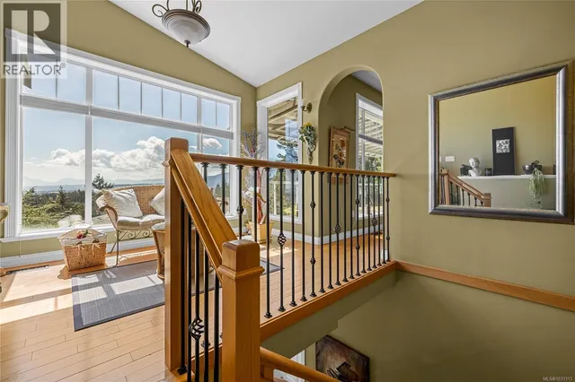 3737 BELAIRE DRIVE, Nanaimo 5